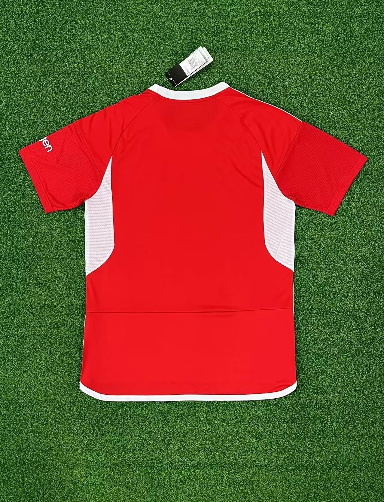 23-24 Nottingham Forest home Size-S-4XL Jersey Yupoo 1