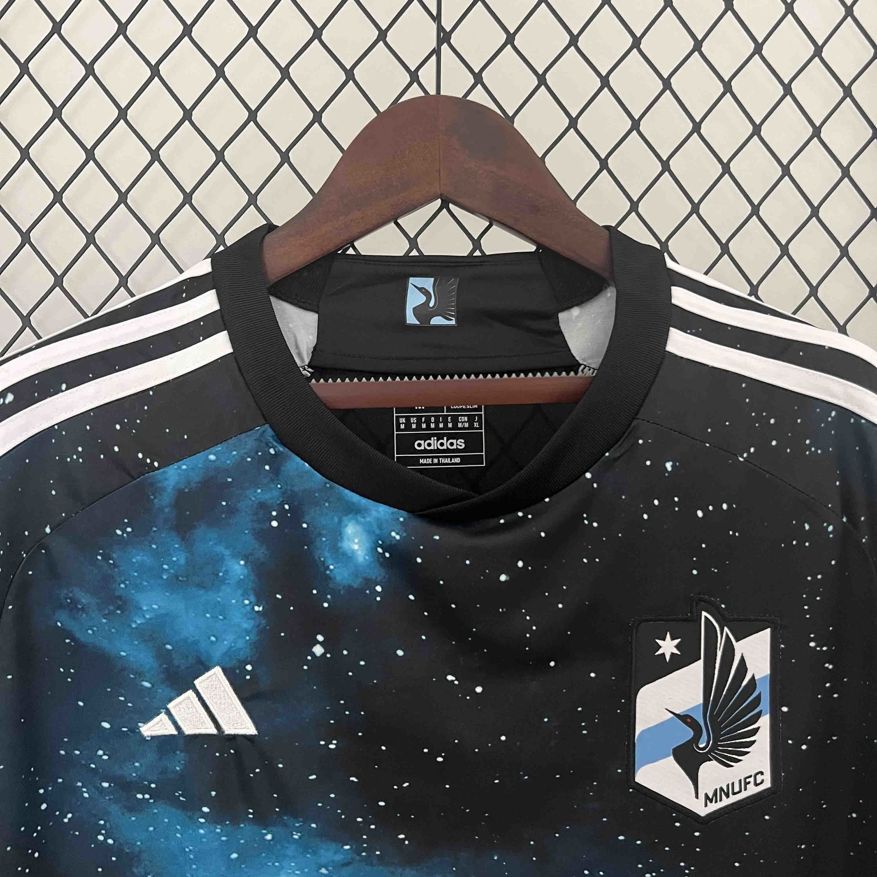 24-25 Minnesota Home Kit Football AAAAJersey Yupoo 3