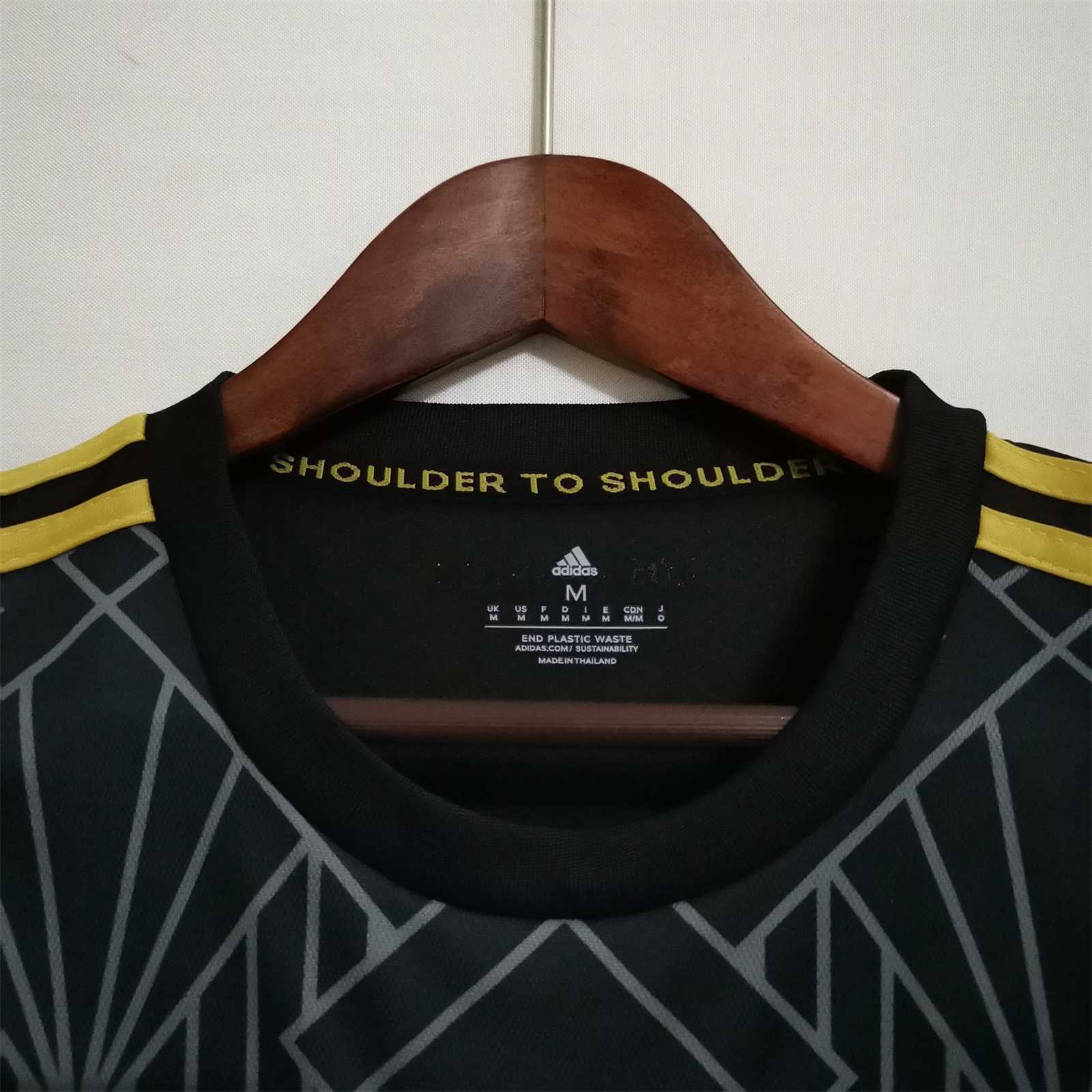 22-23 Los Angeles FC home 2