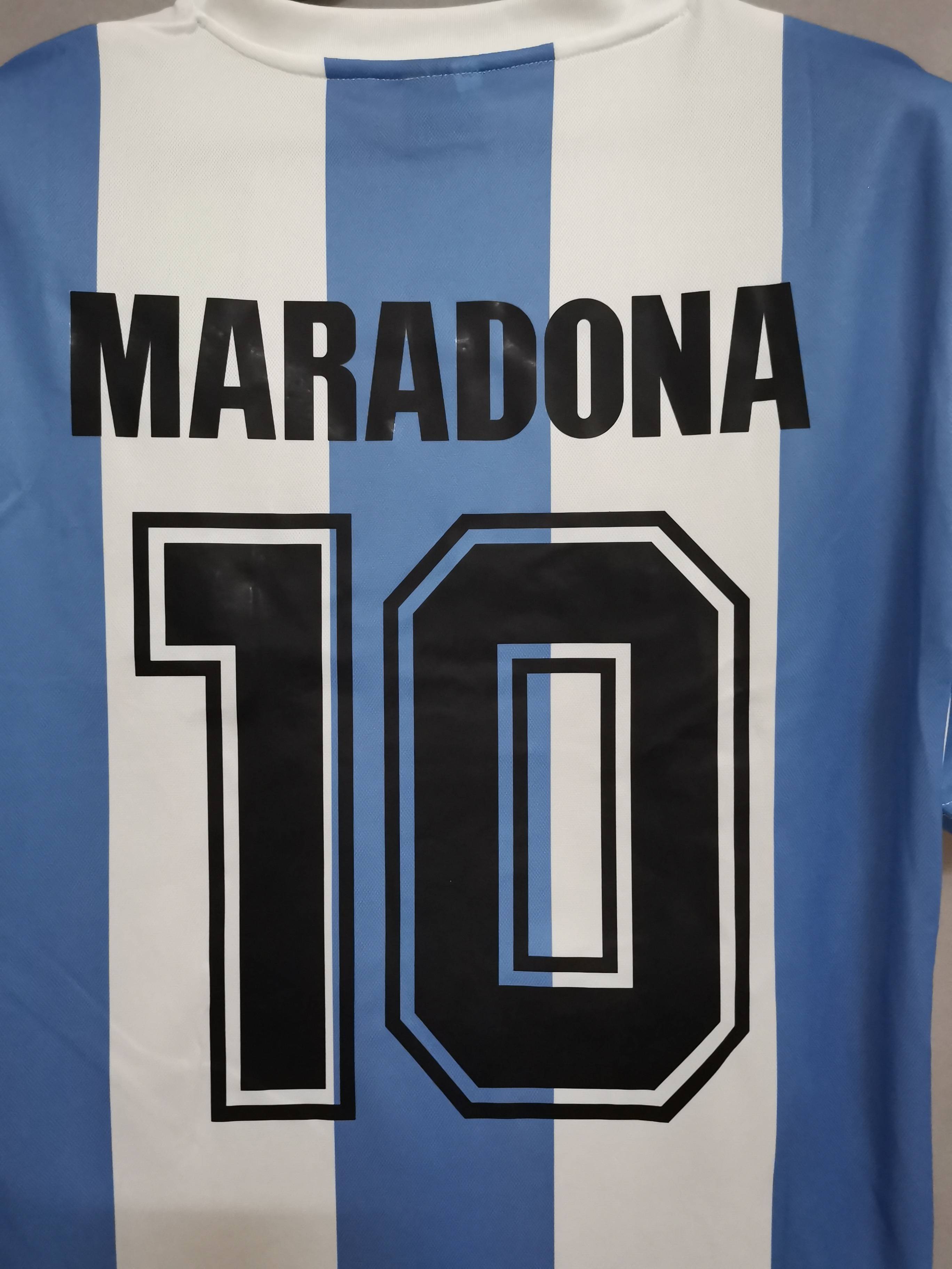1985 Argentina home 3