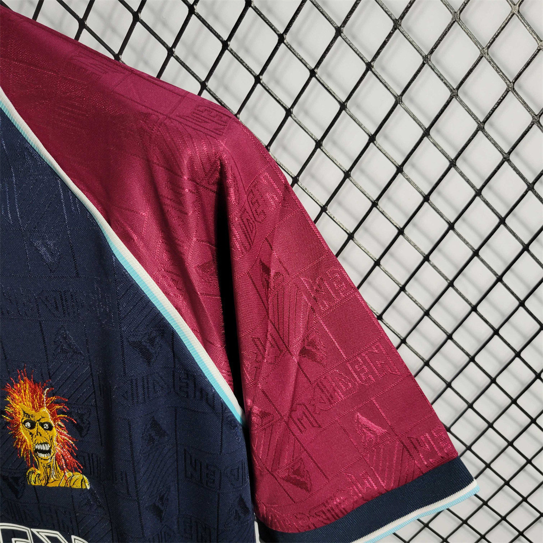 99-01 West Ham Iron Maiden home joint board 4
