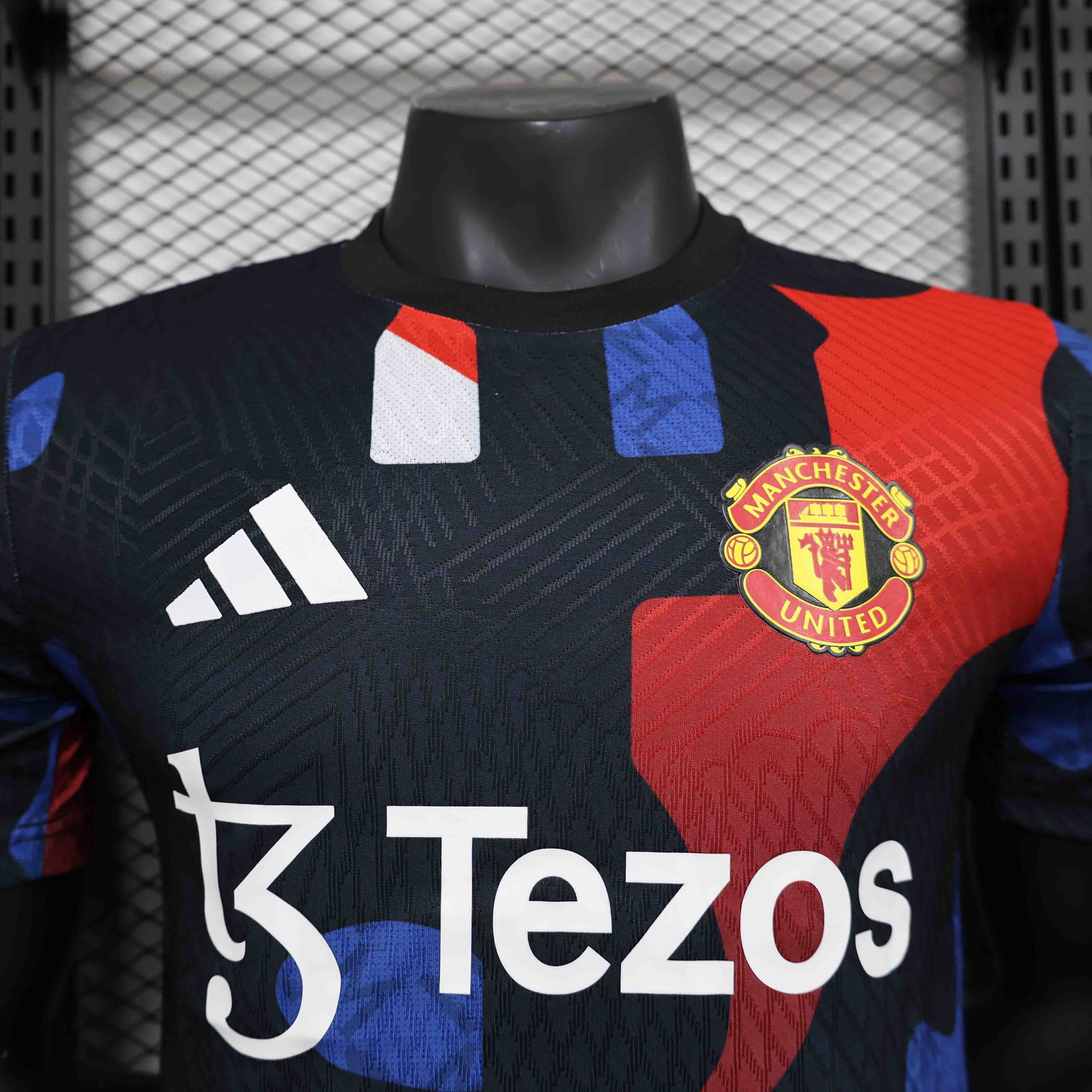24-25 Manchester United Training Kit Player Version Shirt AAAAJersey Supplier Yupoo 1