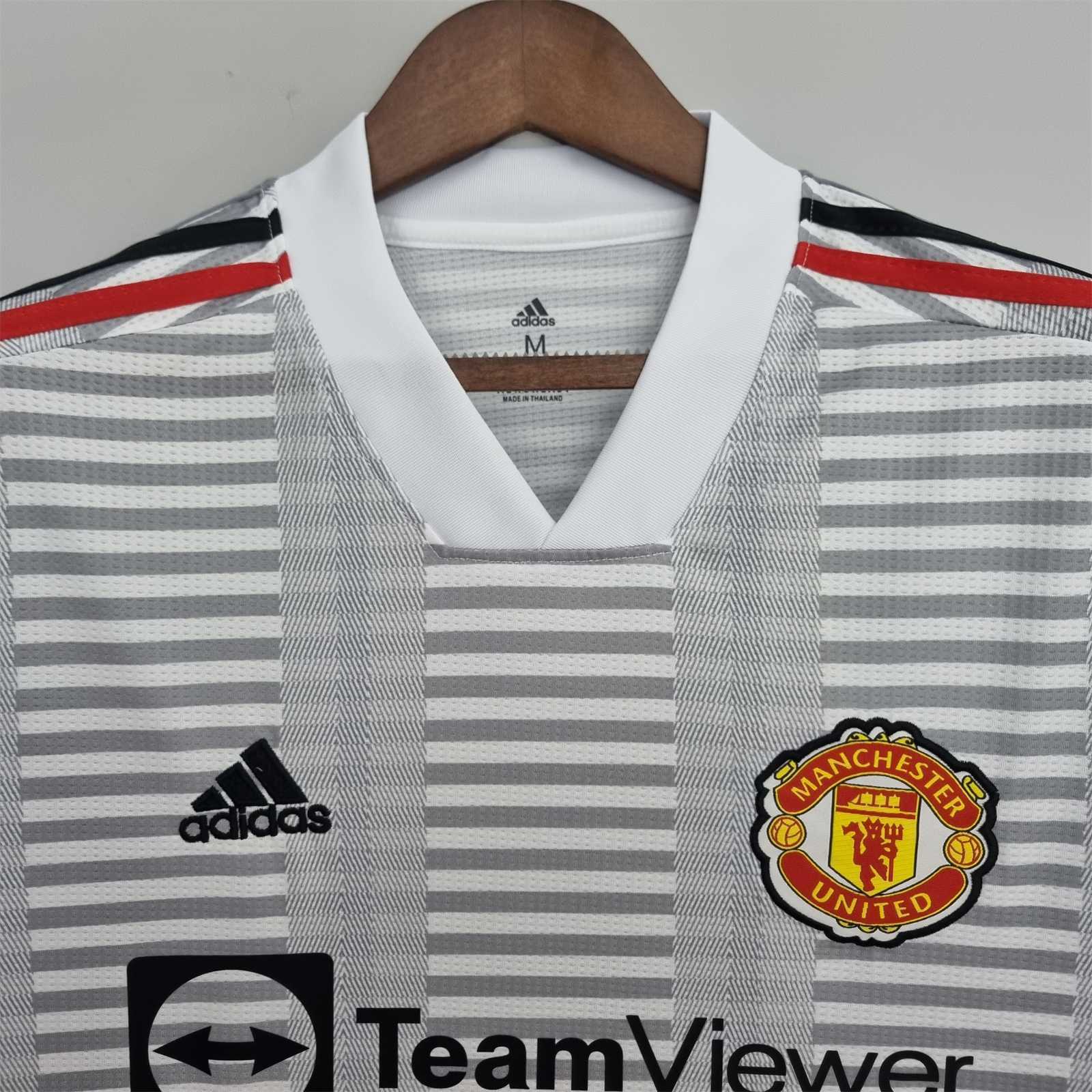 22-23 Manchester United training suit 7