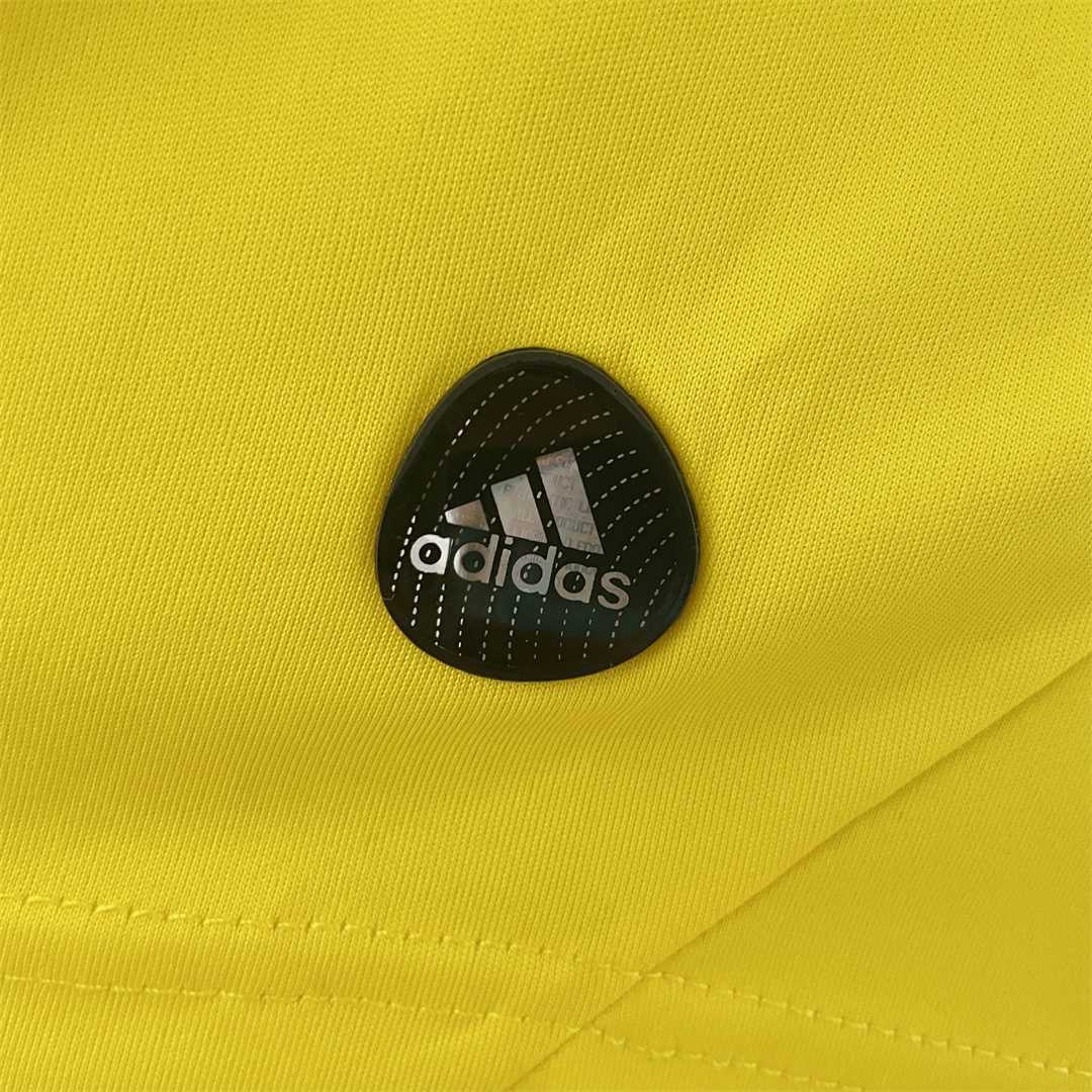 11-12 Real Madrid goalkeeper yellow 8