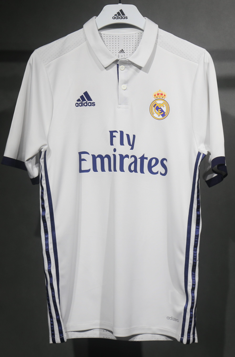 16-17 Real Madrid Home Retro Kit Vintage Player Version Sino Shirt AAAAJersey Dropship Yupoo 1