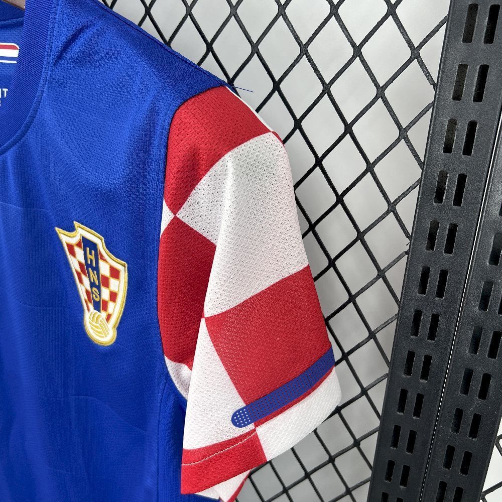 2010 Croatia Away Kit Retro Shirt Nostalgic Uniforms AAAAJersey Factory Yupoo 3
