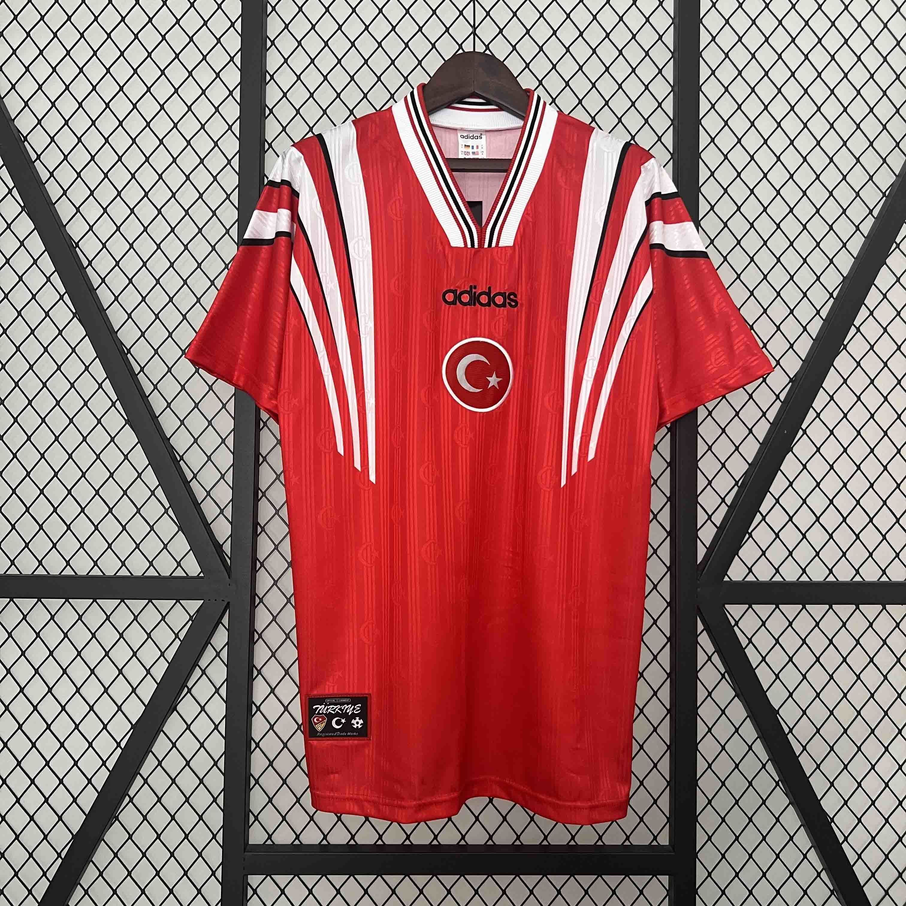1996 Turkey Home Retro Kit Soccer Uniform AAAAJerseys Dropshipping Yupoo
