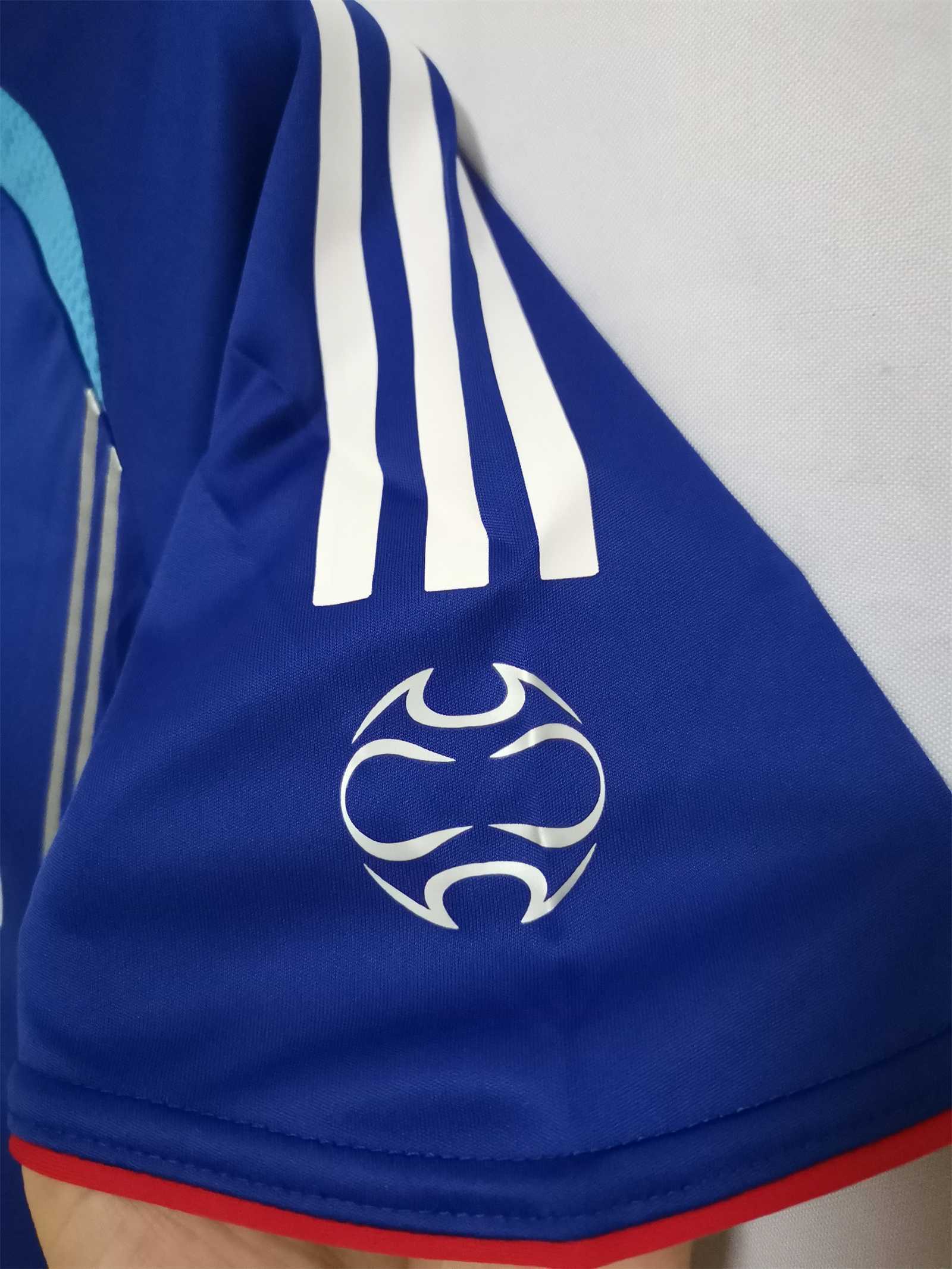 2006 Japan home blue 13
