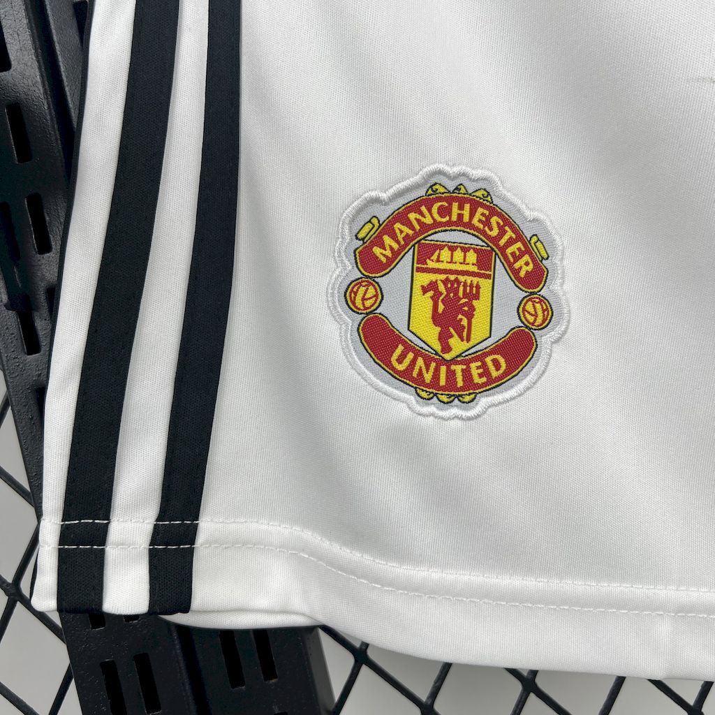25-26 Manchester United Home Shorts Soccer Trousers AAAAJersey Supply Yupoo 2