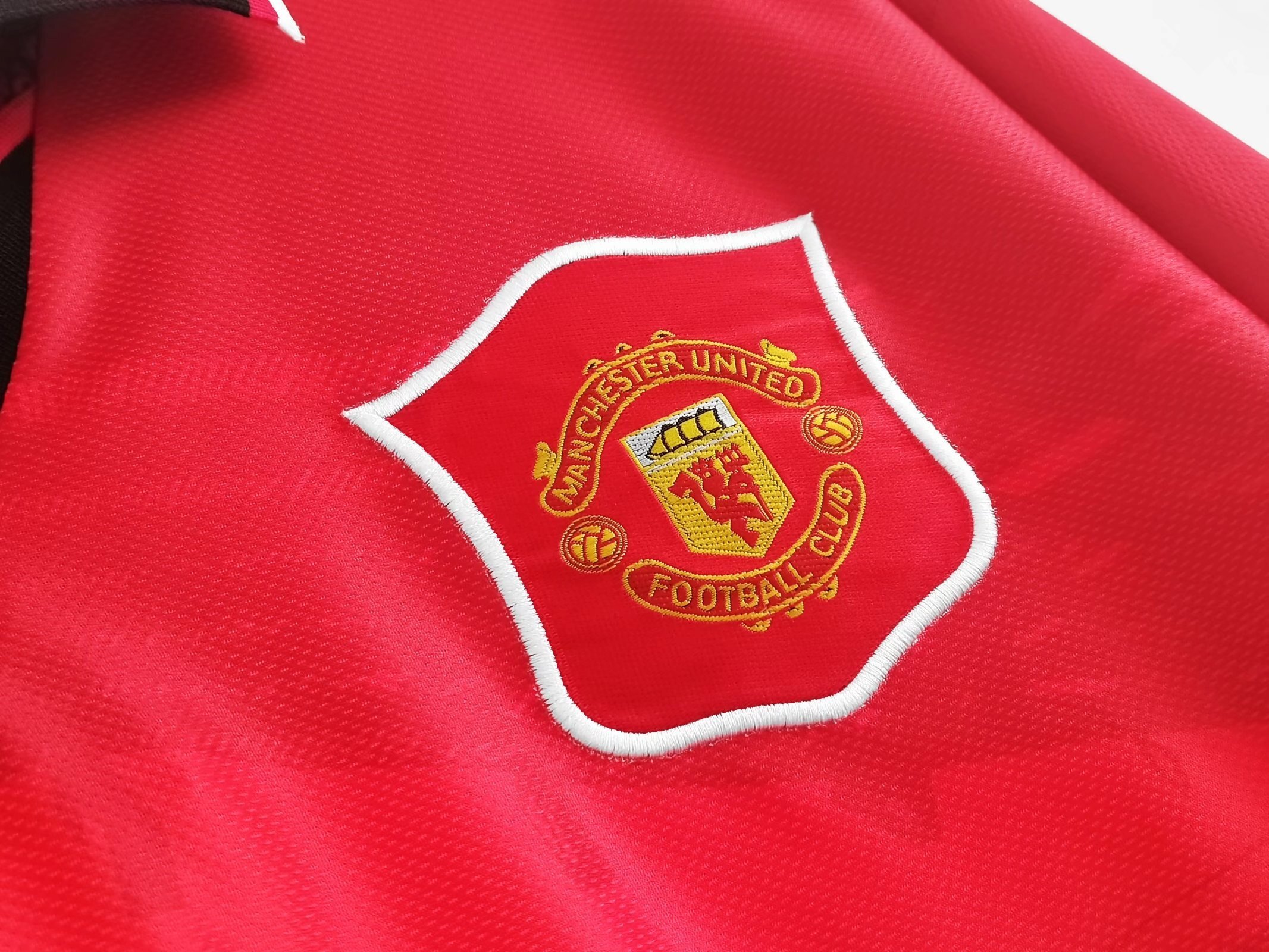 94-96 Manchester United home long sleeve 5