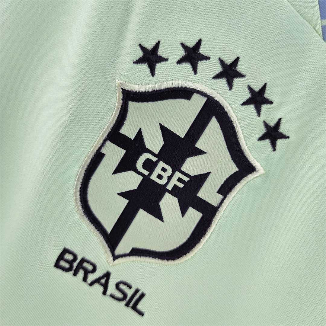 2022 Brazil training suit light green 4