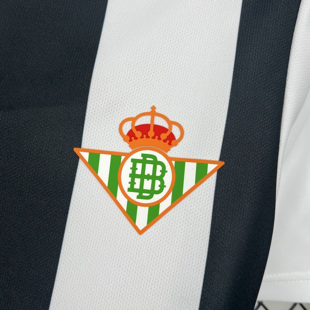 25-26 Real Betis Vertical Stripes Special Edition Shirt Football Uniforms AAAAJersey Supply Yup 1