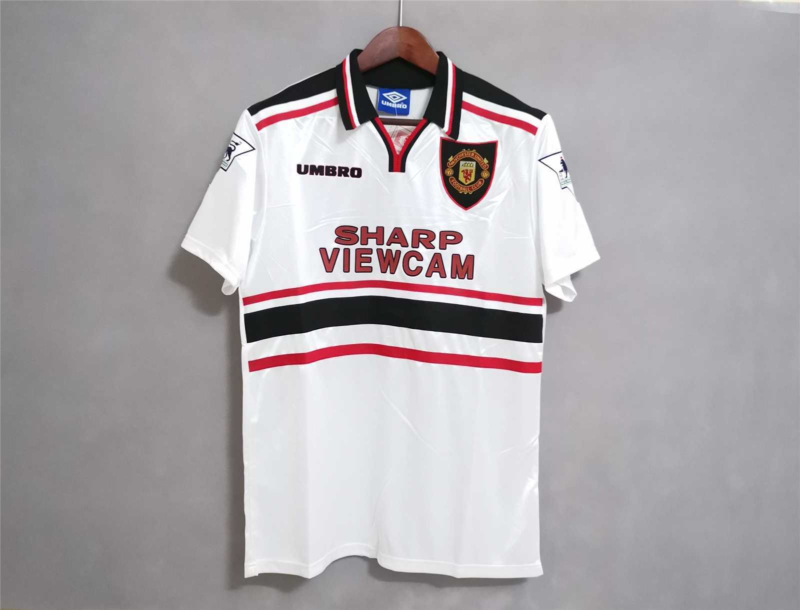 98-99 Manchester United away 11