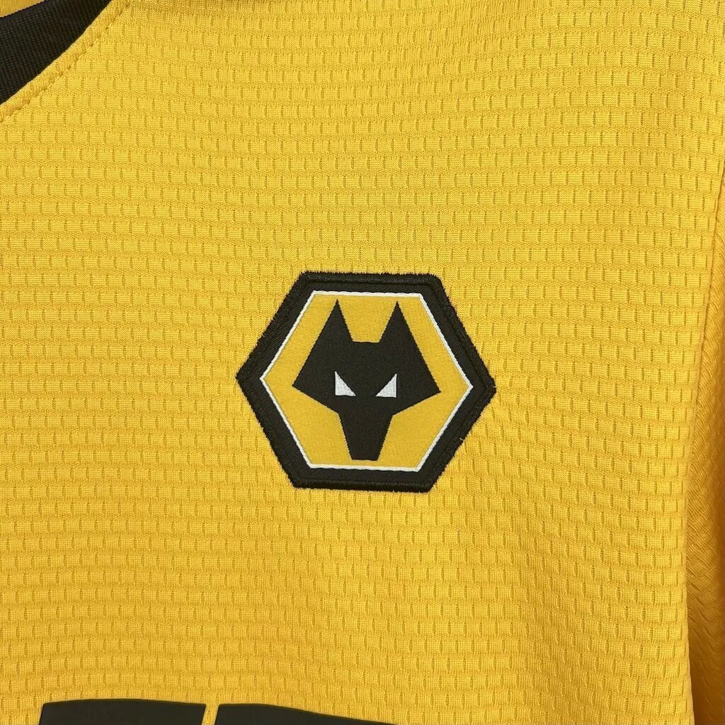 25-26 Wolves Home Kit Football T-Shirt AAAAJersey Wholesale Yupoo 1