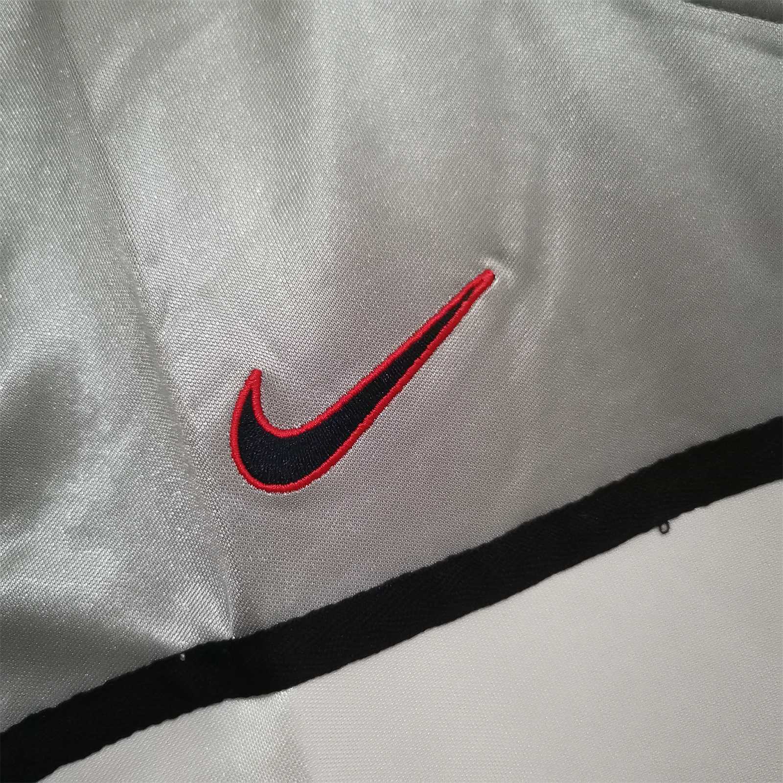 2000 PSG away grey 7