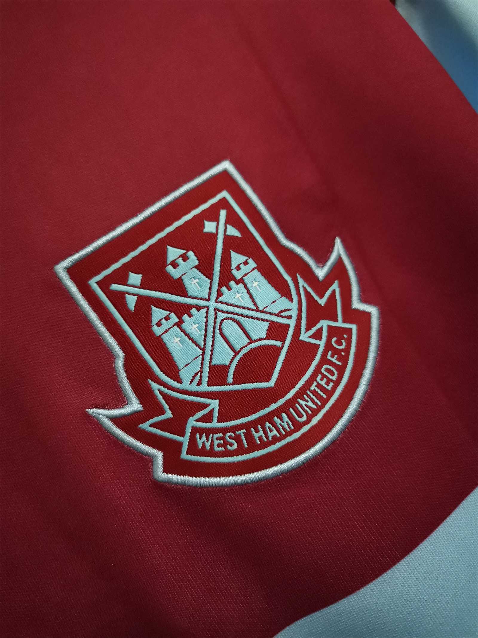 20-21 West ham 125th 6