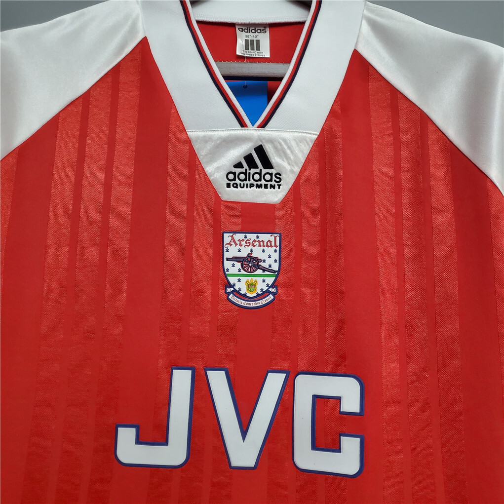 92-93 Arsenal home 3