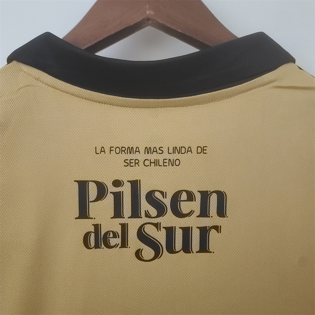 22-23 Colo-Colo golden 3