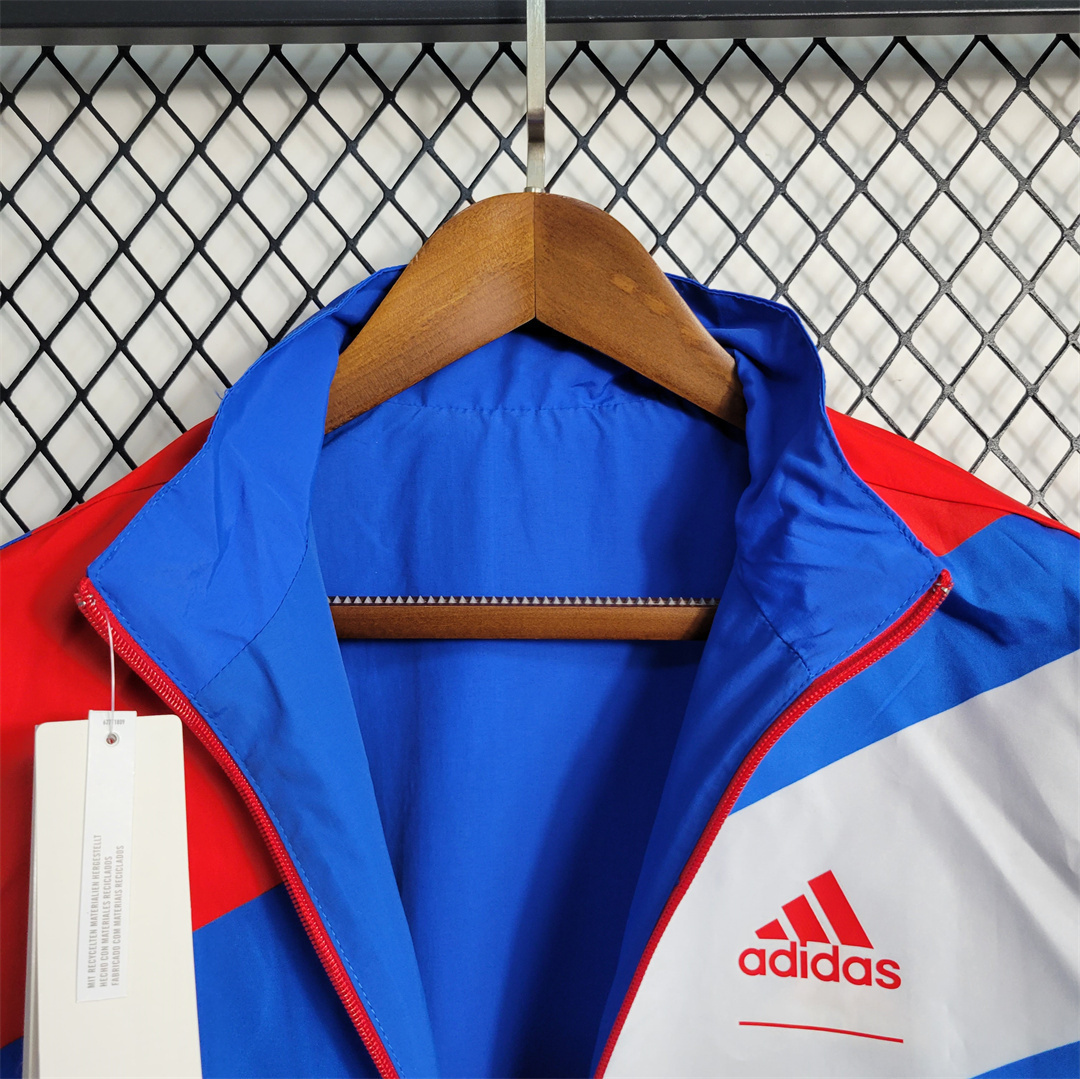 23-24 Reversible Windbreaker Bayern 6