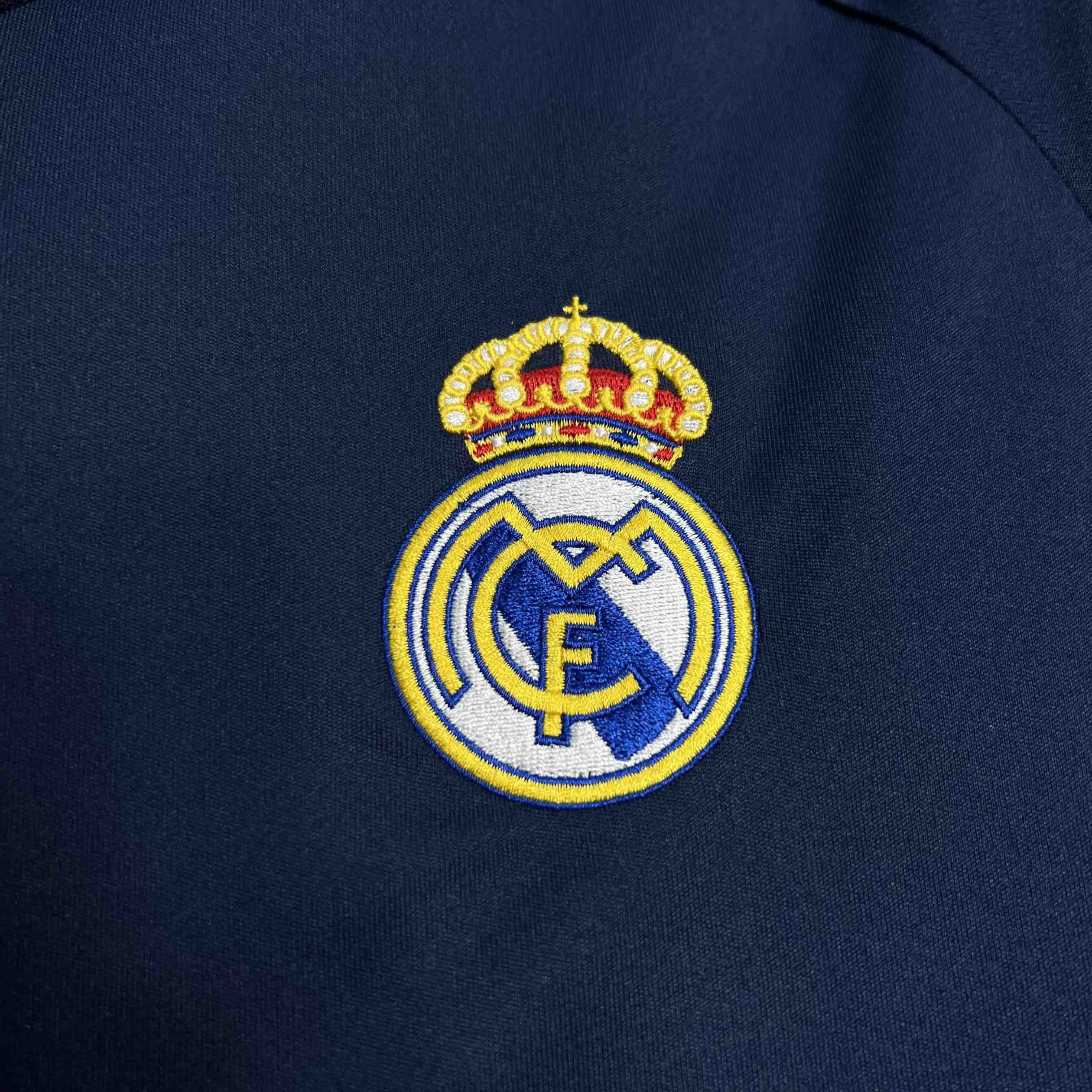 05-06 Real Madrid Away Retro Kit Vintage Shirt Sport AAAAJersey Yupoo 3