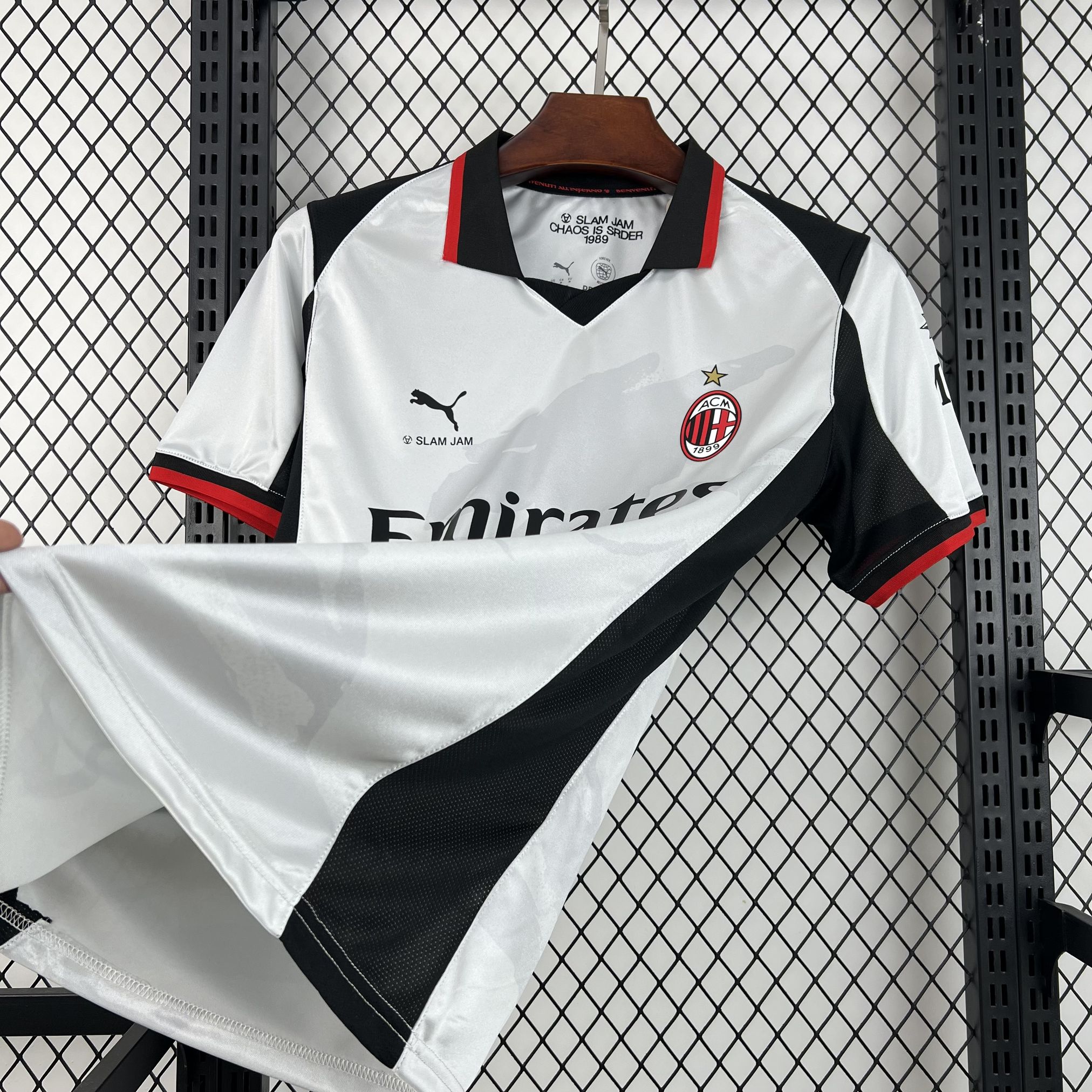 26-27 AC Milan x SLAM JAM Mens Limited Edition Football T-Shirt AAAAJersey Supply Yupoo 10 6