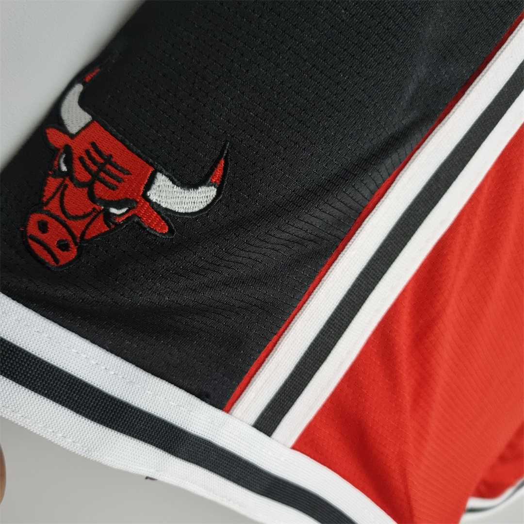2022 Chicago Bulls NBA US Training Shorts Red Black 1