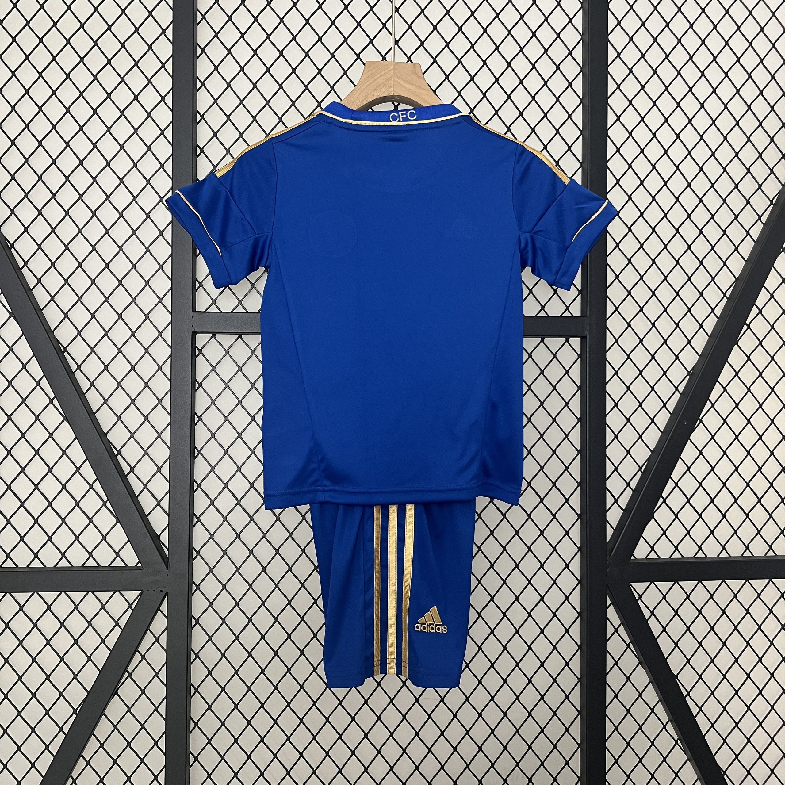 12-13 Chelsea Home Retro Kid Kits Children Sets Jerseys Supllier Yupoo 7
