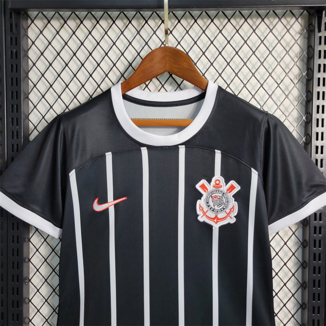 23-24 Women's Corinthians away 3