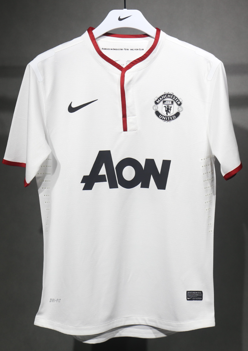 12-13 Manchester United Away Retro Kit Vintage Player Version Sino Shirt AAAAJersey Dropship Yu 6