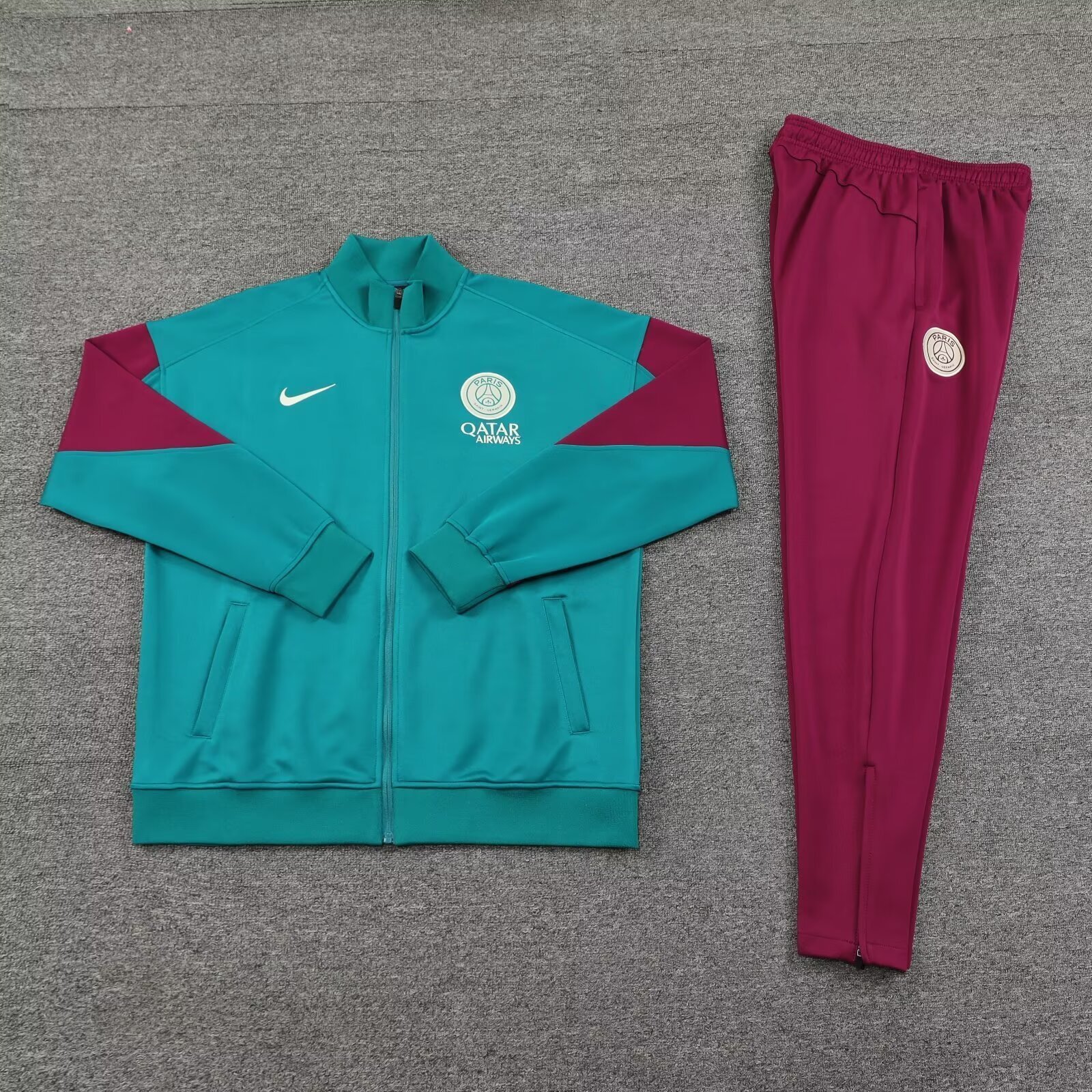 24-25 PSG Jackets Football Shirts 1