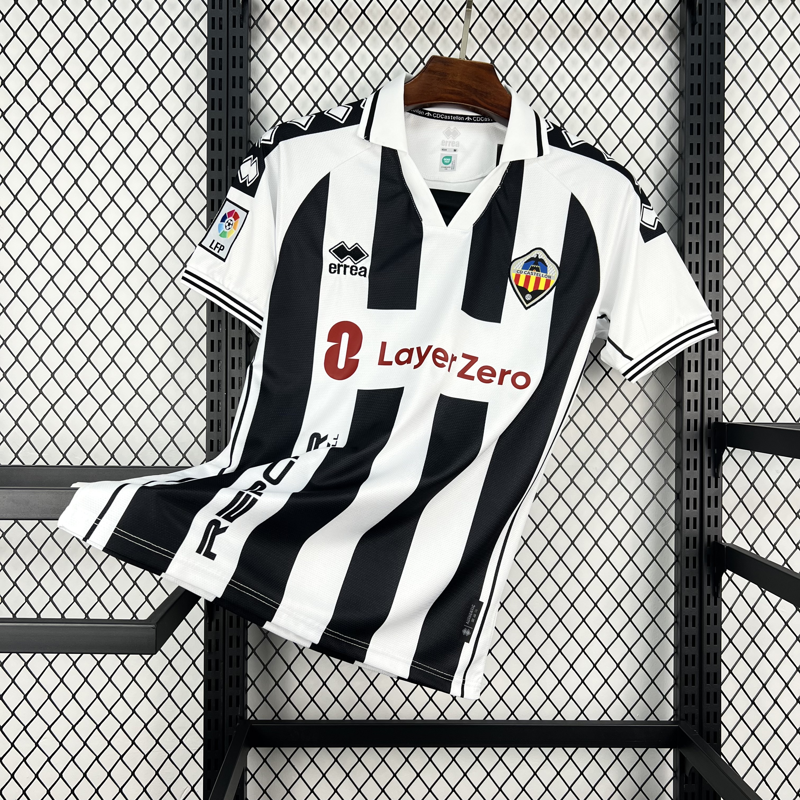 25-26 CD Leganes Mens Black Retro Kit Vintage Soccer T-Shirt AAAAJersey Supply Yupoo 8