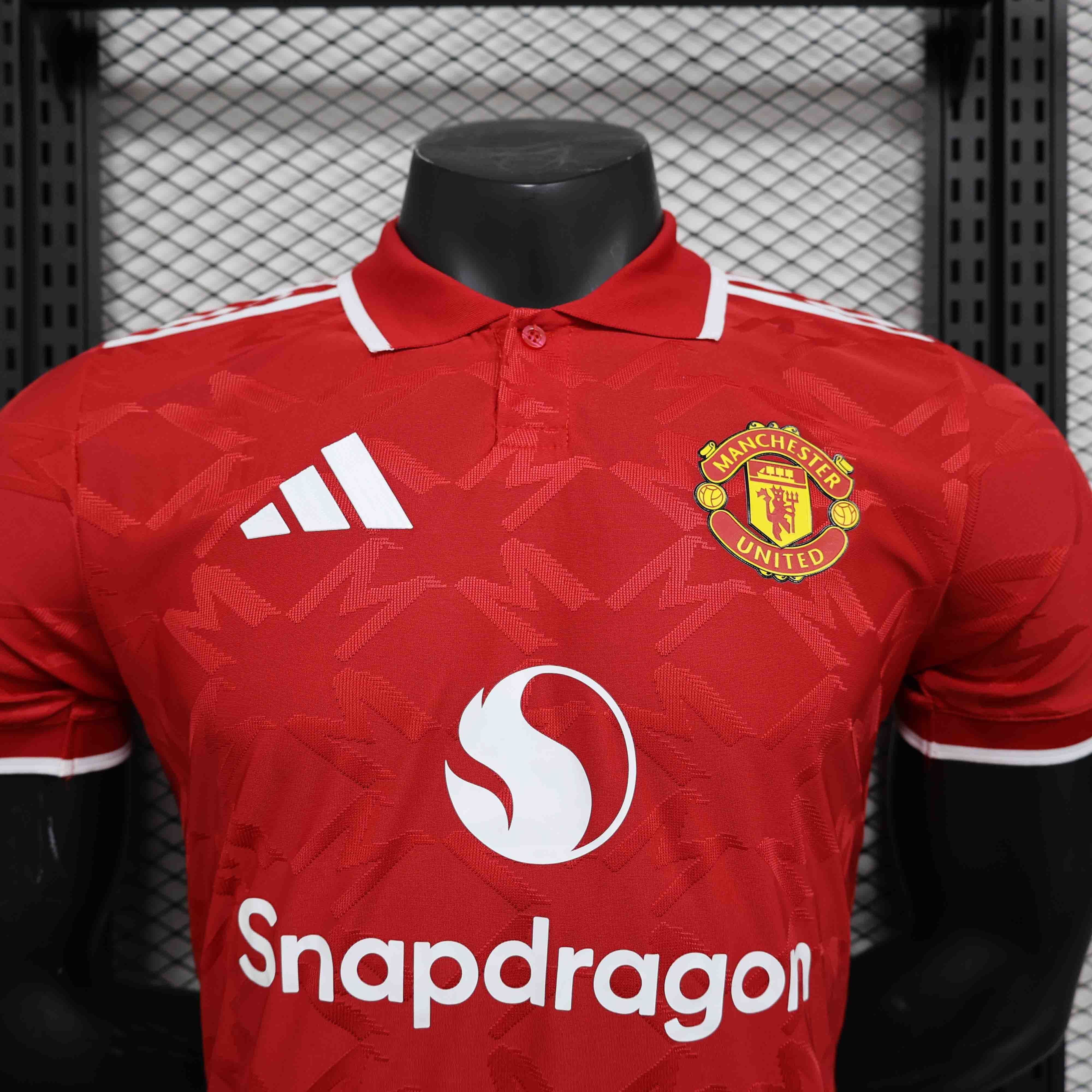24-25 Manchester United Red Special Edition Kit Player Version Shirt AAAAJersey Supplier Yupoo 1
