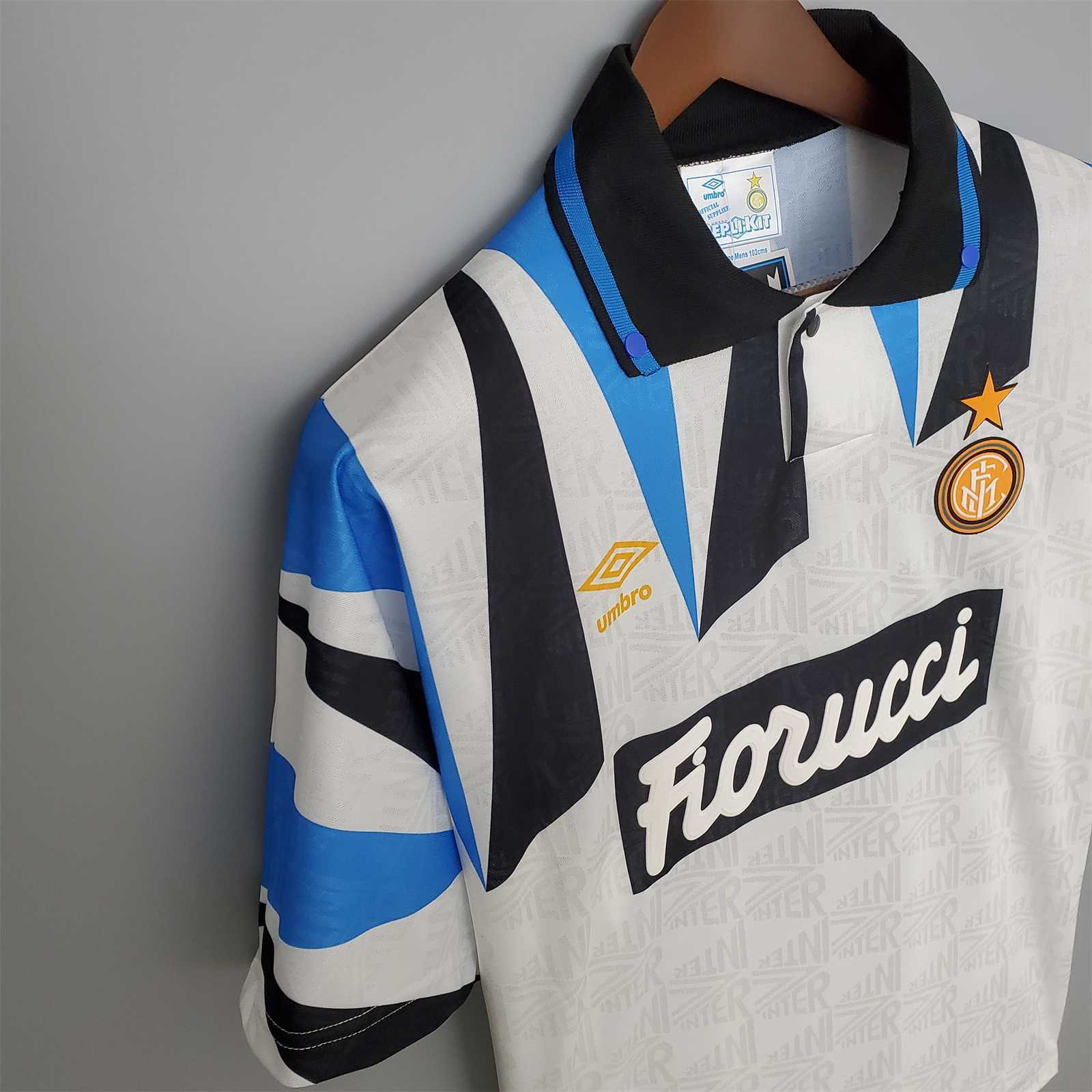 92-93 Inter Milan away 5