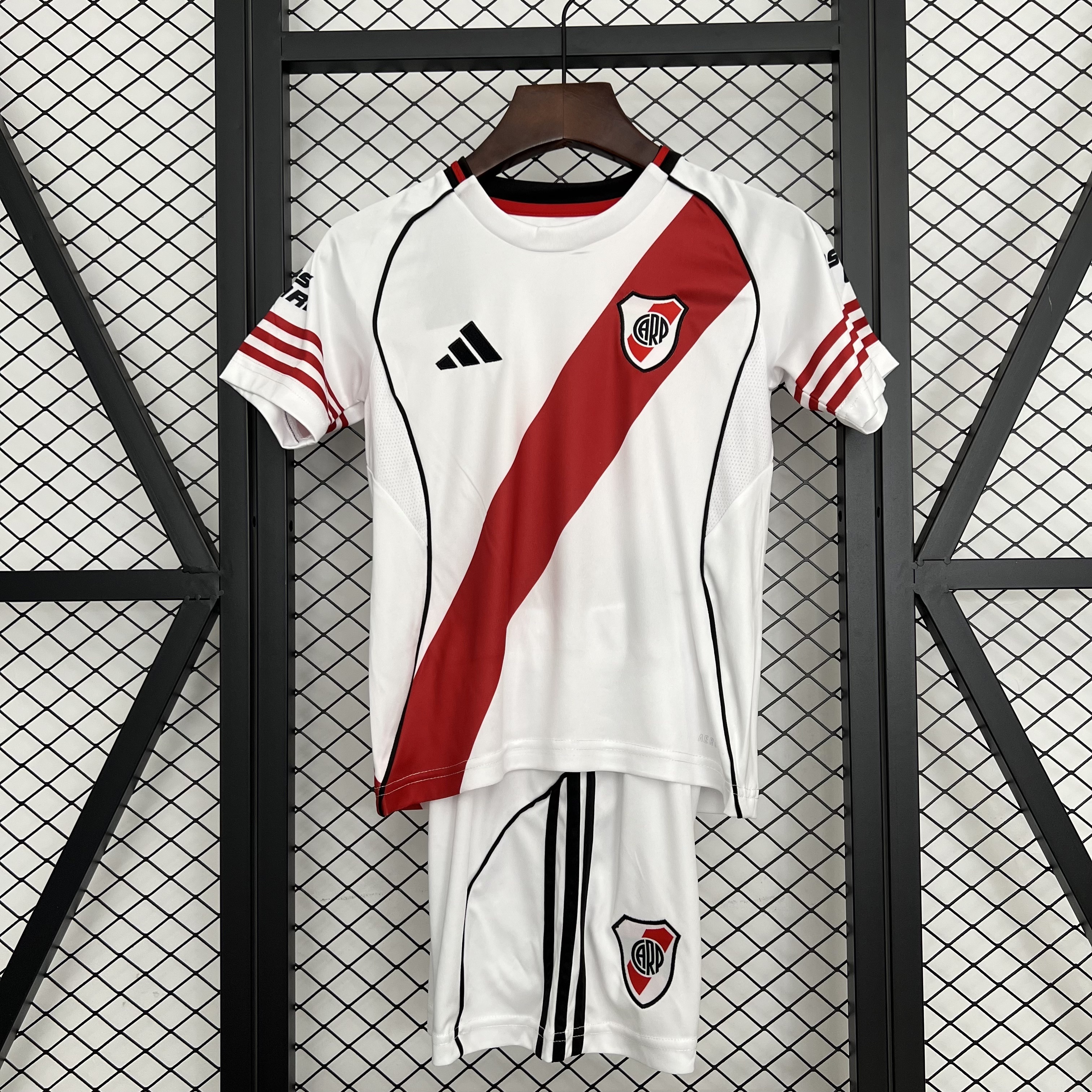 25-26 River Plate Home Kids Kit Futbol Youth Clothing Sports Suits AAAAJersey Supply Yupoo