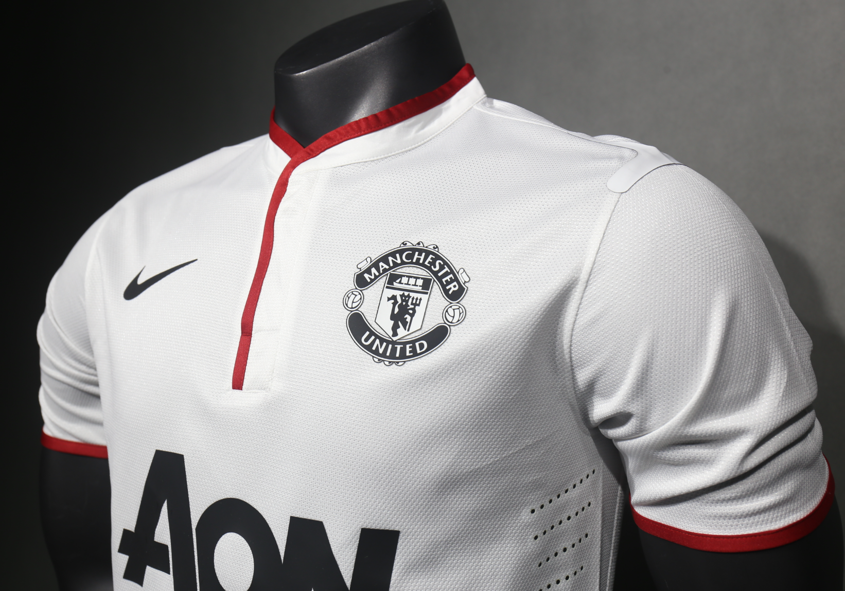 12-13 Manchester United Away Retro Kit Vintage Player Version Sino Shirt AAAAJersey Dropship Yu 2