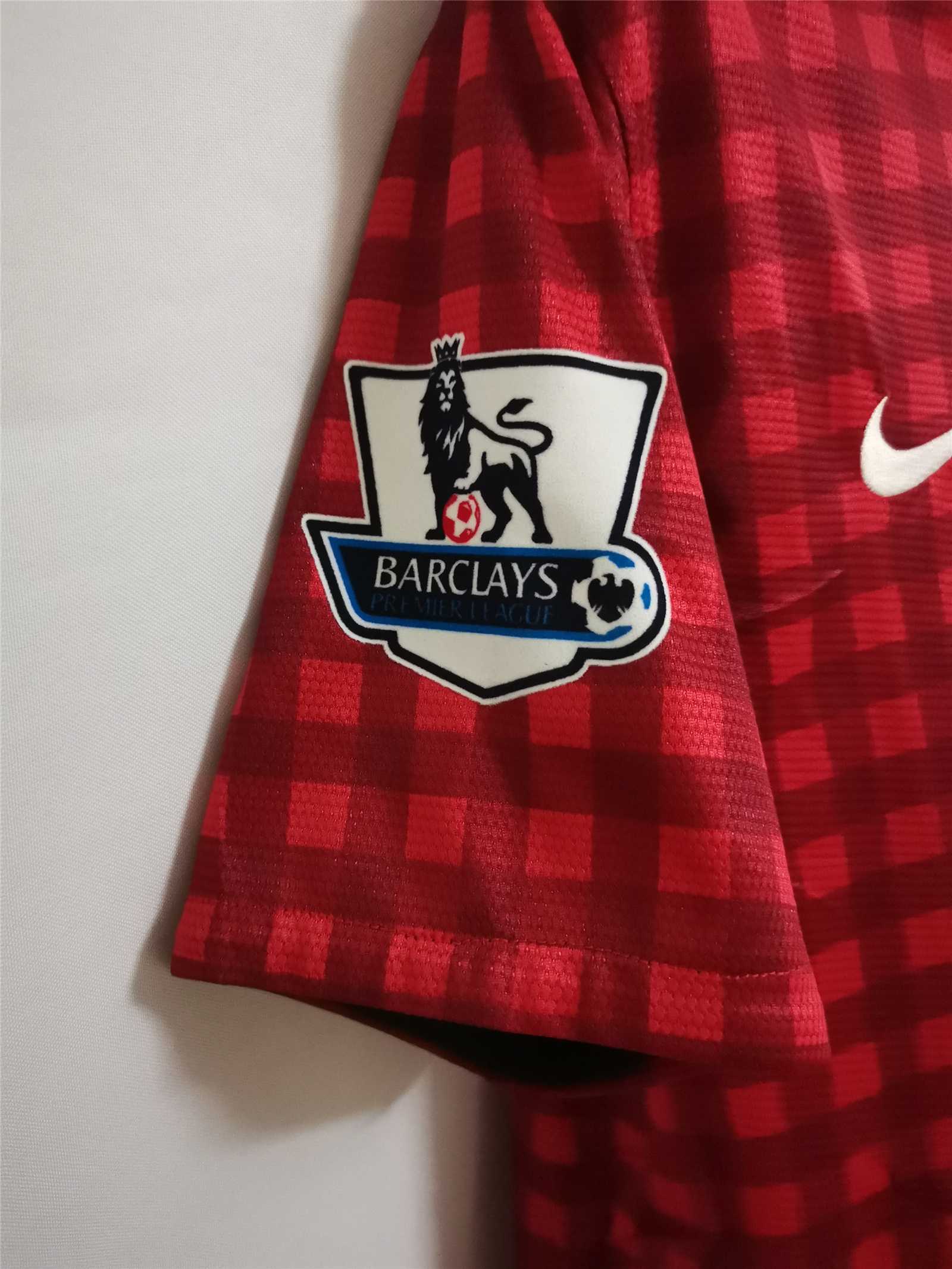 12-13 Manchester United home 9
