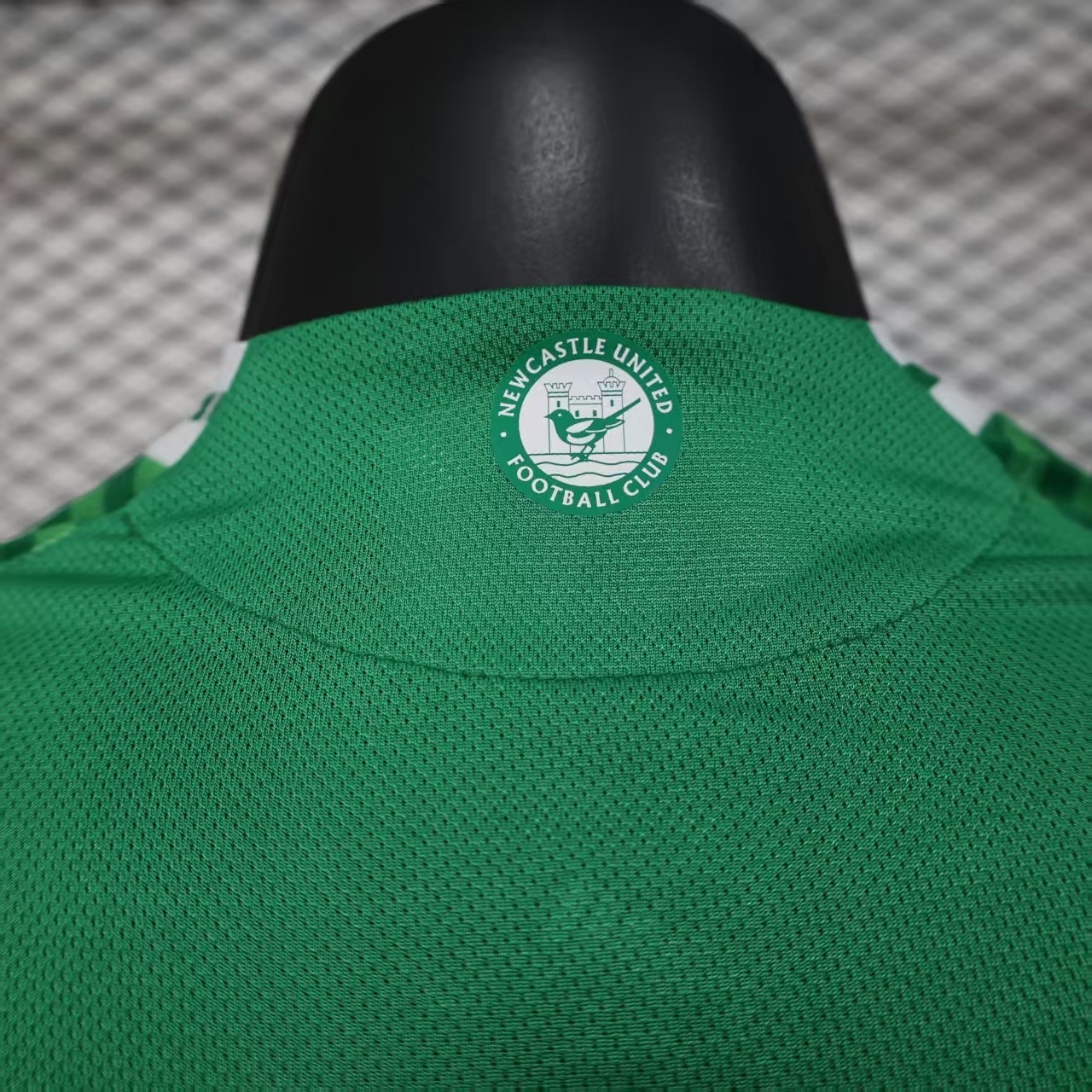 25-26 Newcastle United Away Kit Player Version Soccer Green Shirt AAAAJersey Yupoo 2