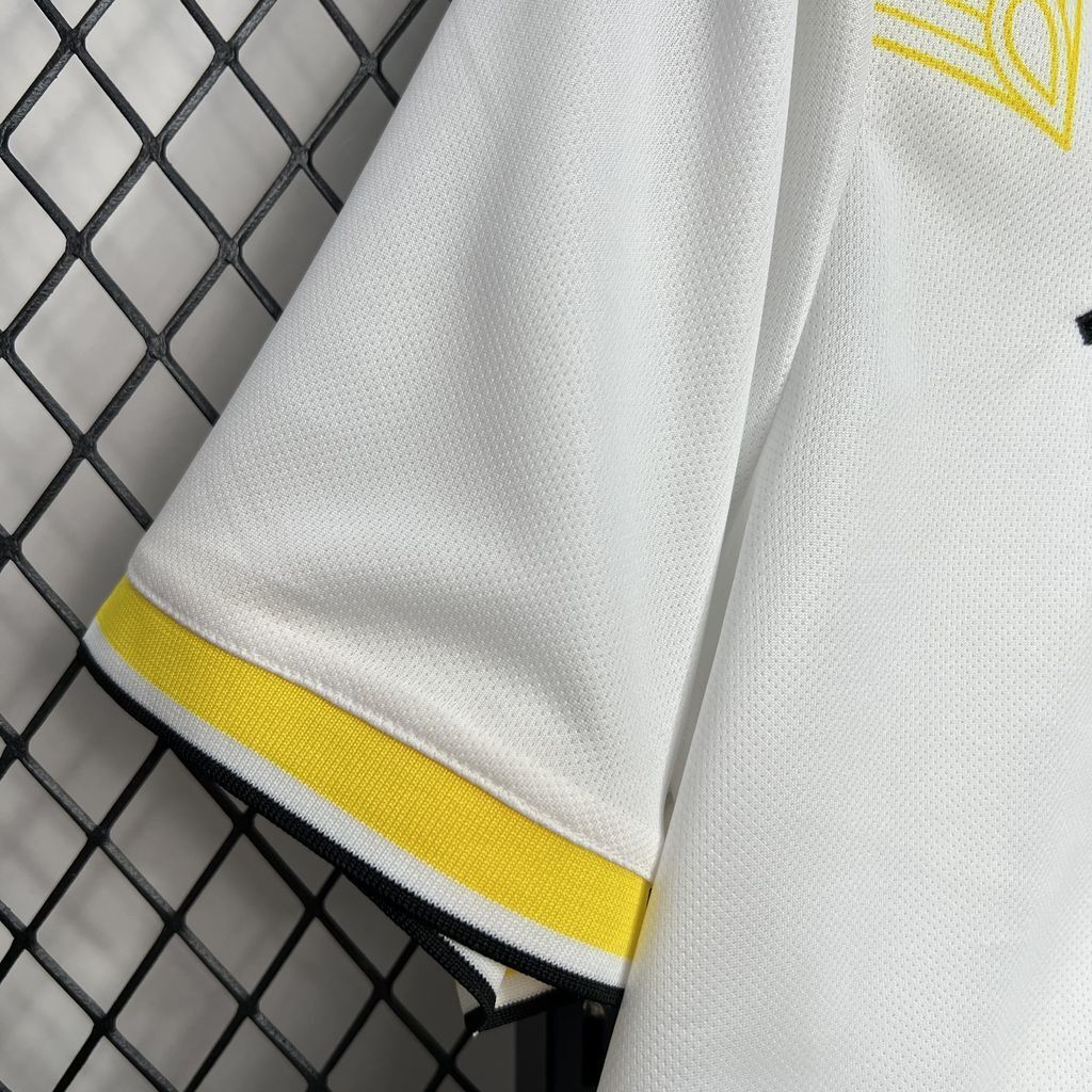 24-25 Real Madrid X Snake Mandala Edition Shirt AAAAJersey Supplier Yupoo 3