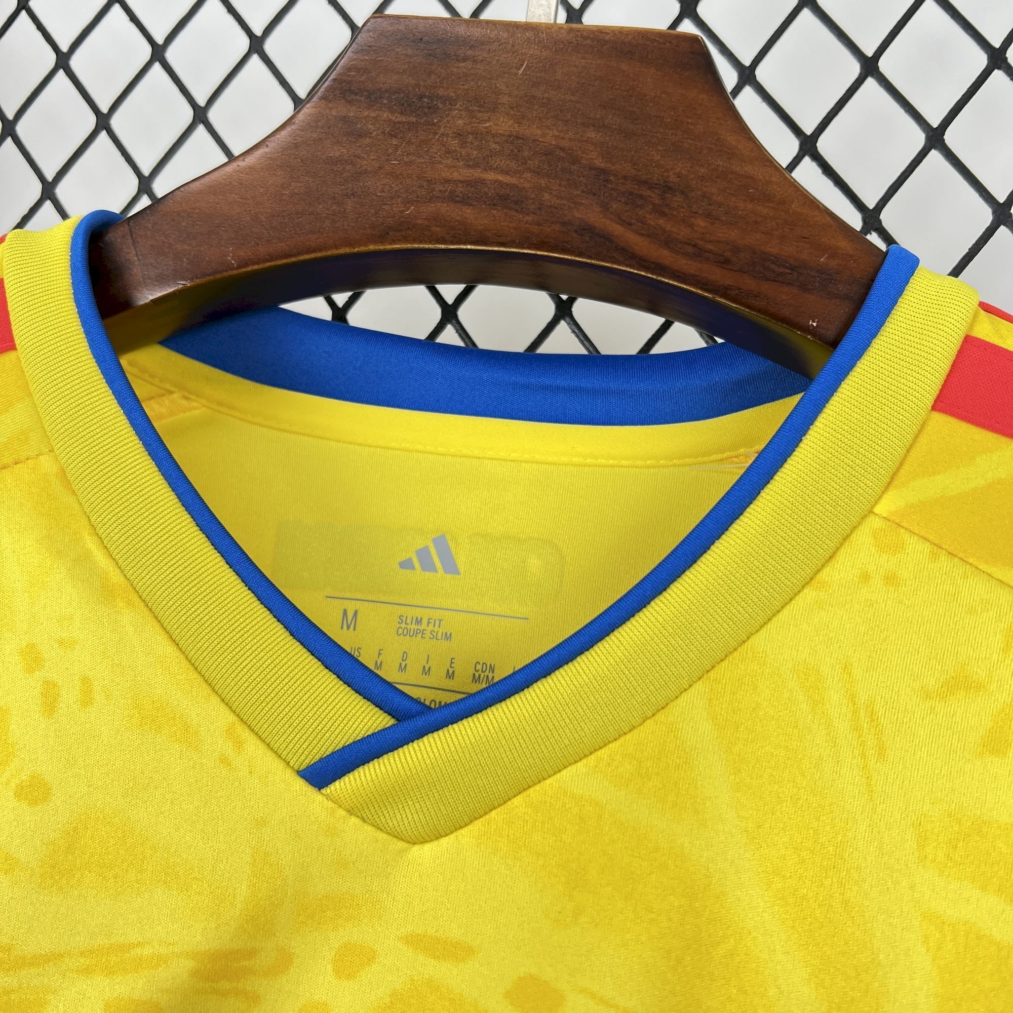 2026 World Cup Colombia Home Kit Long Sleeve T-Shirt Football AAAAJersey Supply Yupoo 4