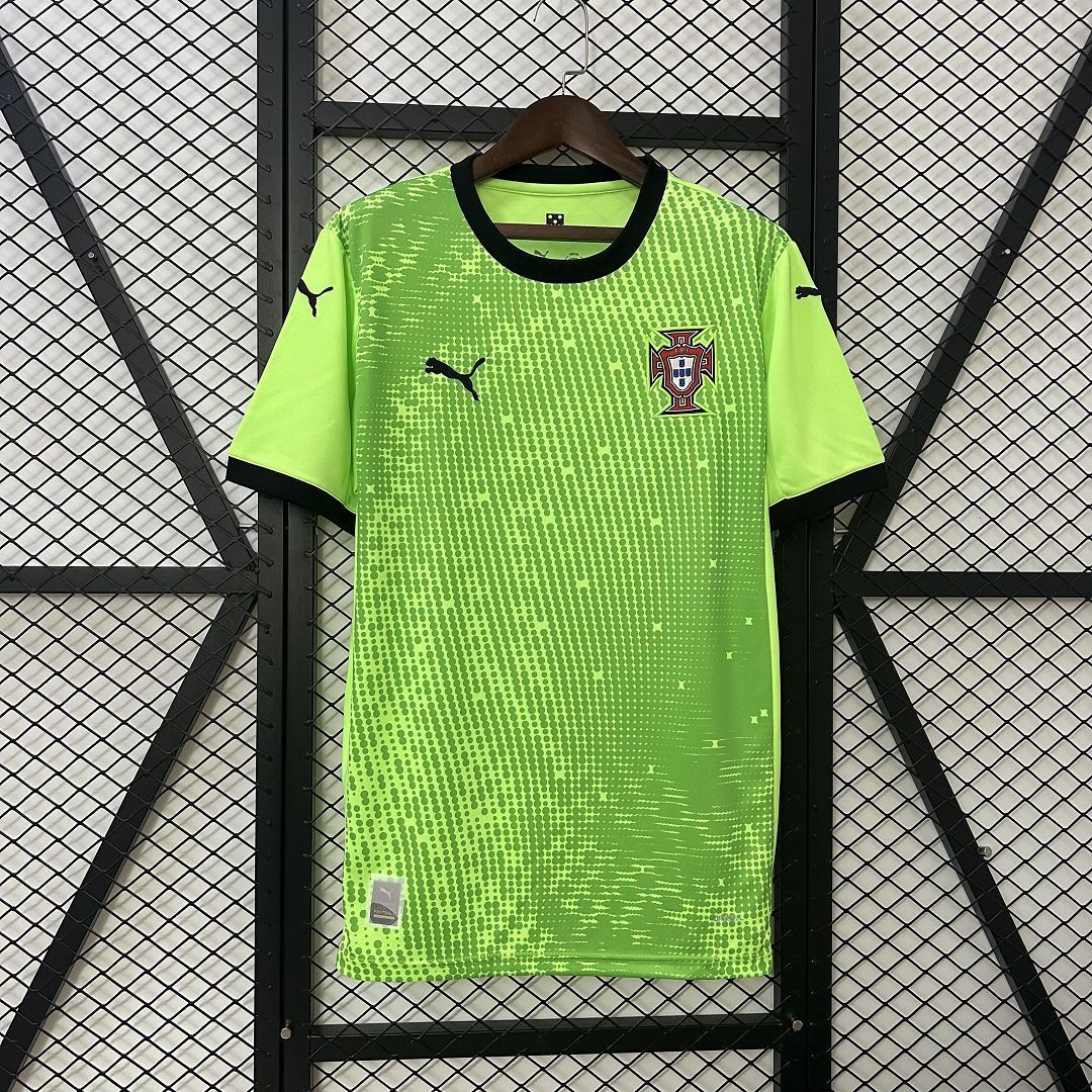 2025 Portugal Goalkeeper Green Shirt Soccer Uniform AAAAJersey Dropship Yupoo