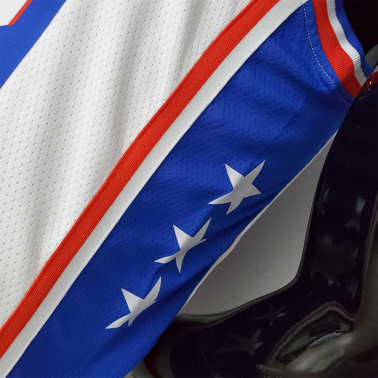 75th Anniversary Philadelphia 76ers HOWARD#39 White NBA Jersey 1