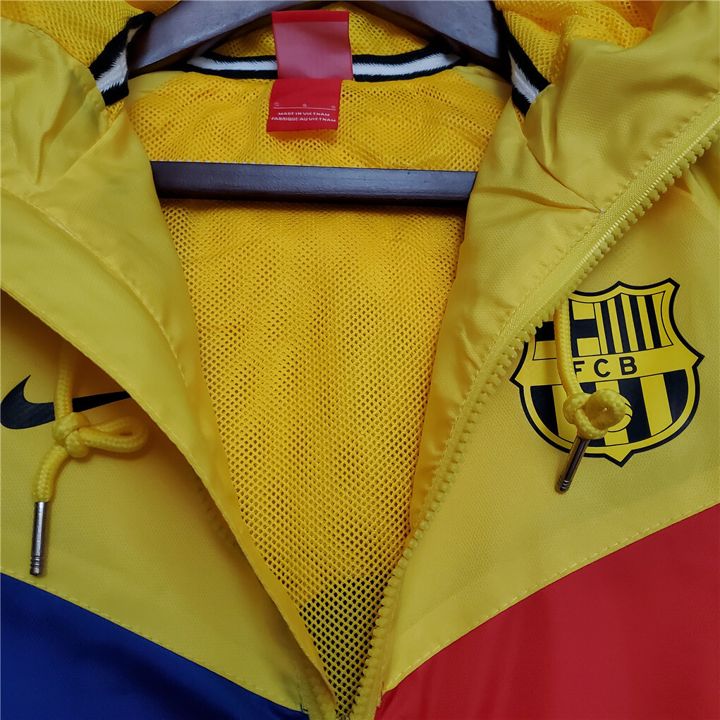 20-21 Barcelona blue-red-yellow classic style windbreake 7