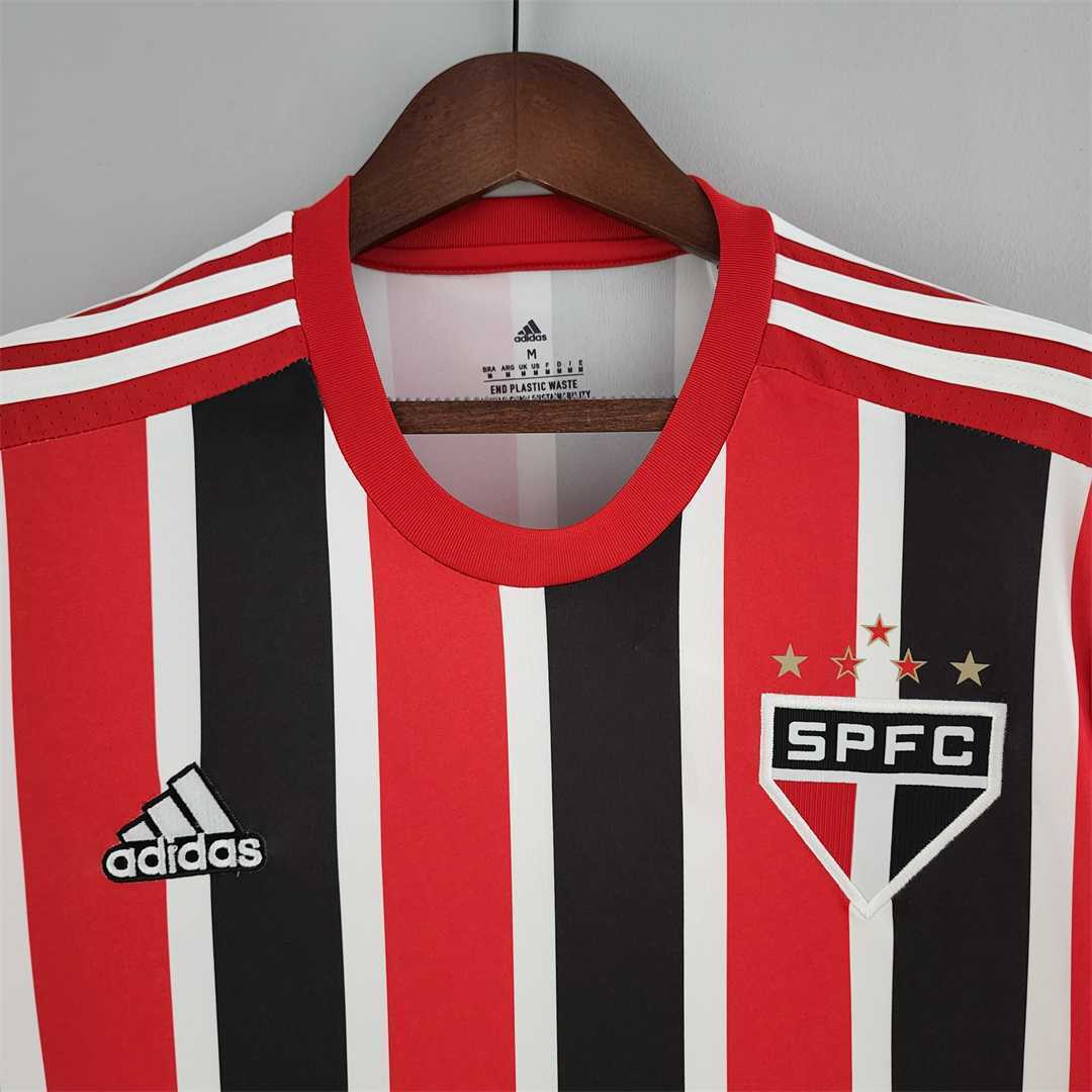 22-23 Sao Paulo away 8