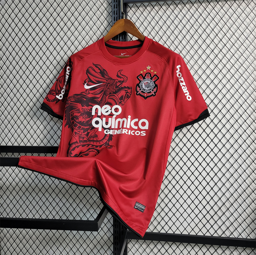 11-12 Corinthians third away 8