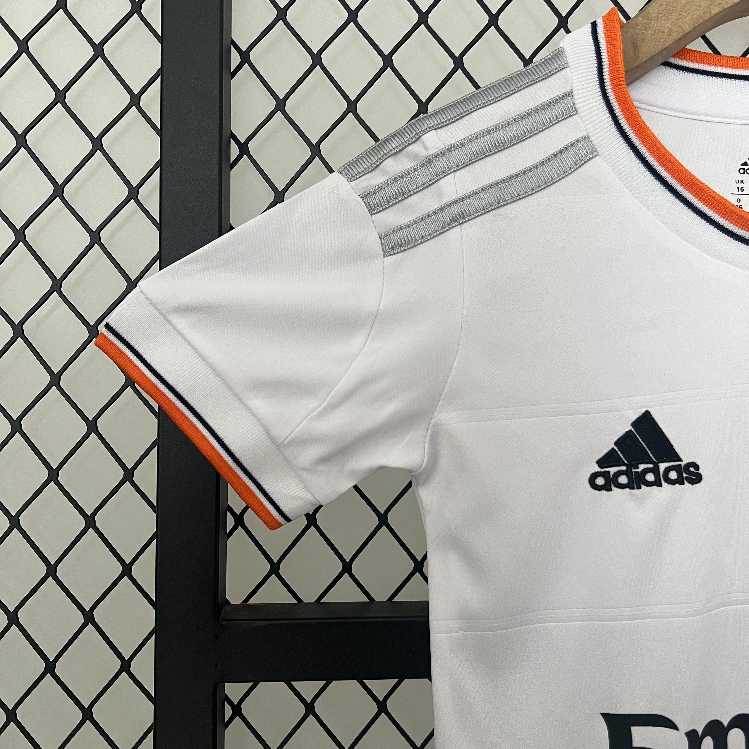 13-14 Real Madrid Home Retro Kid Kits Children Sets Jersey Supplier Yupoo 8