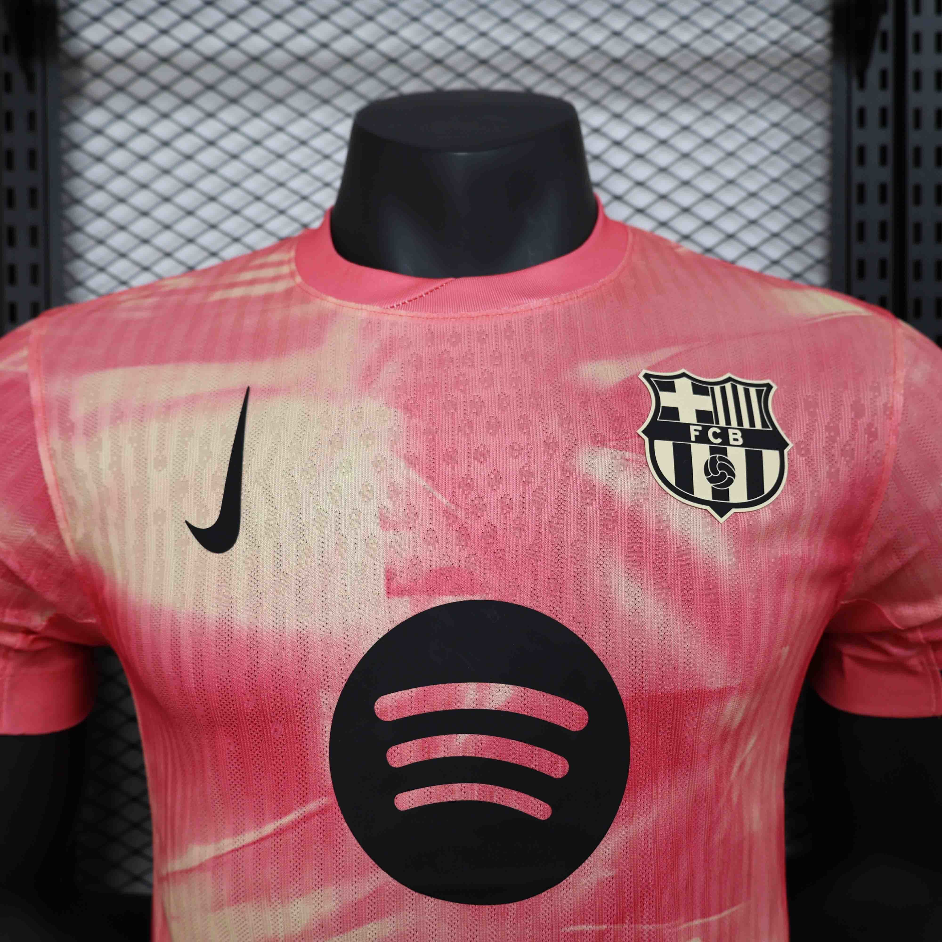 24-25 Barcelona Pink Special Edition Player Version Shirt AAAAJersey Supplier Yupoo 1
