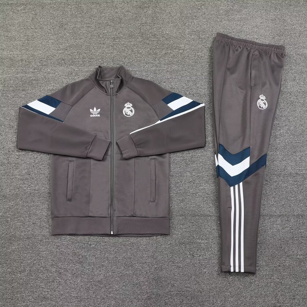 24-25 Real Madrid Jackets Football Shirts 1