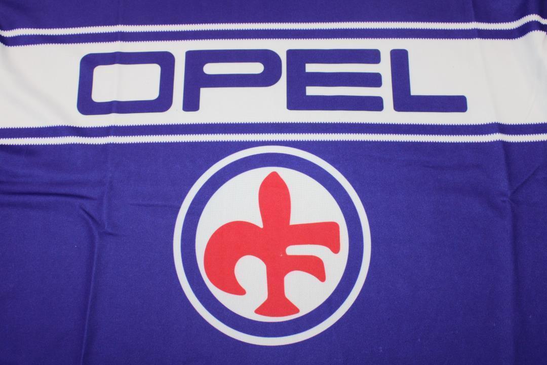 84-85 Fiorentina home 8