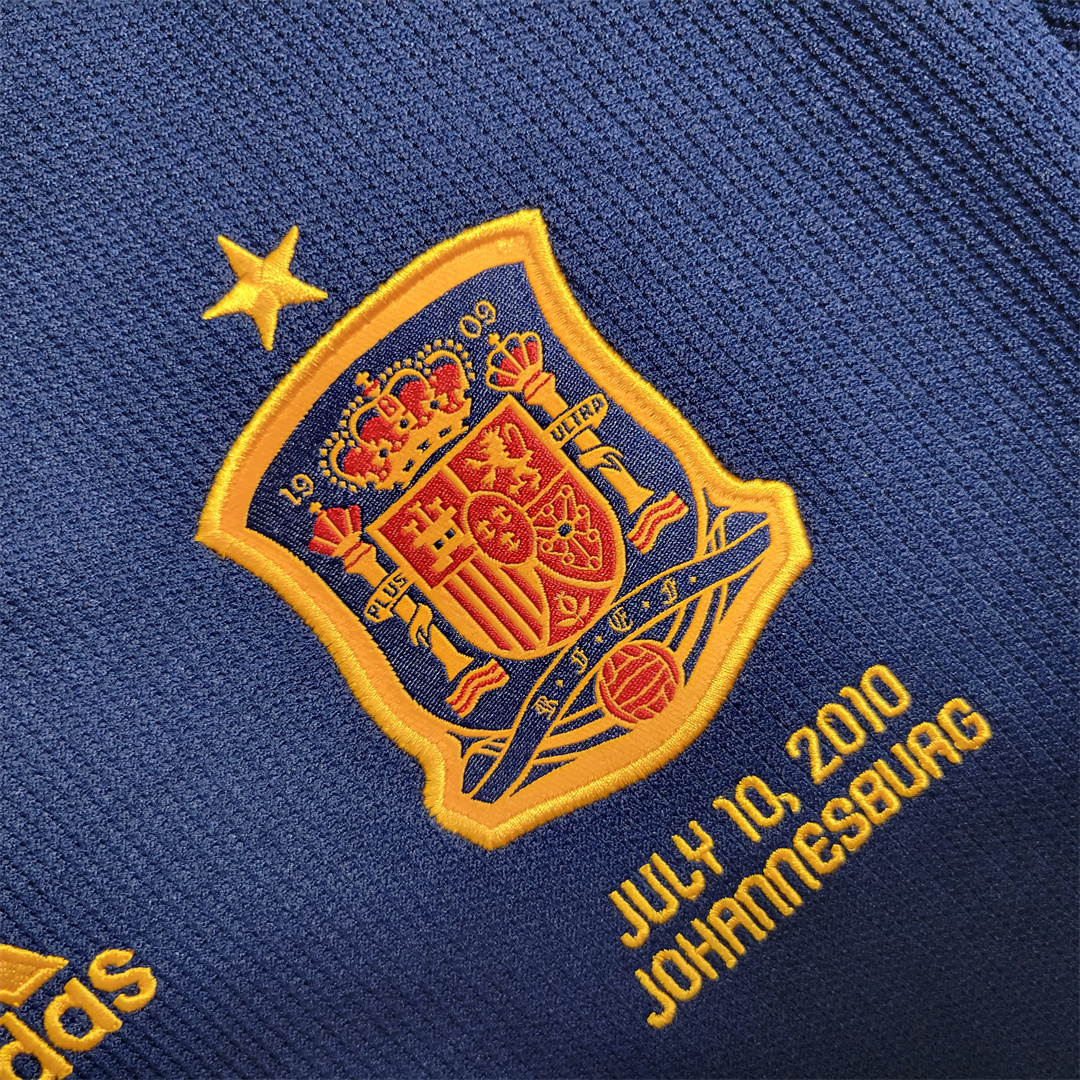 2010 Spain away blue 3