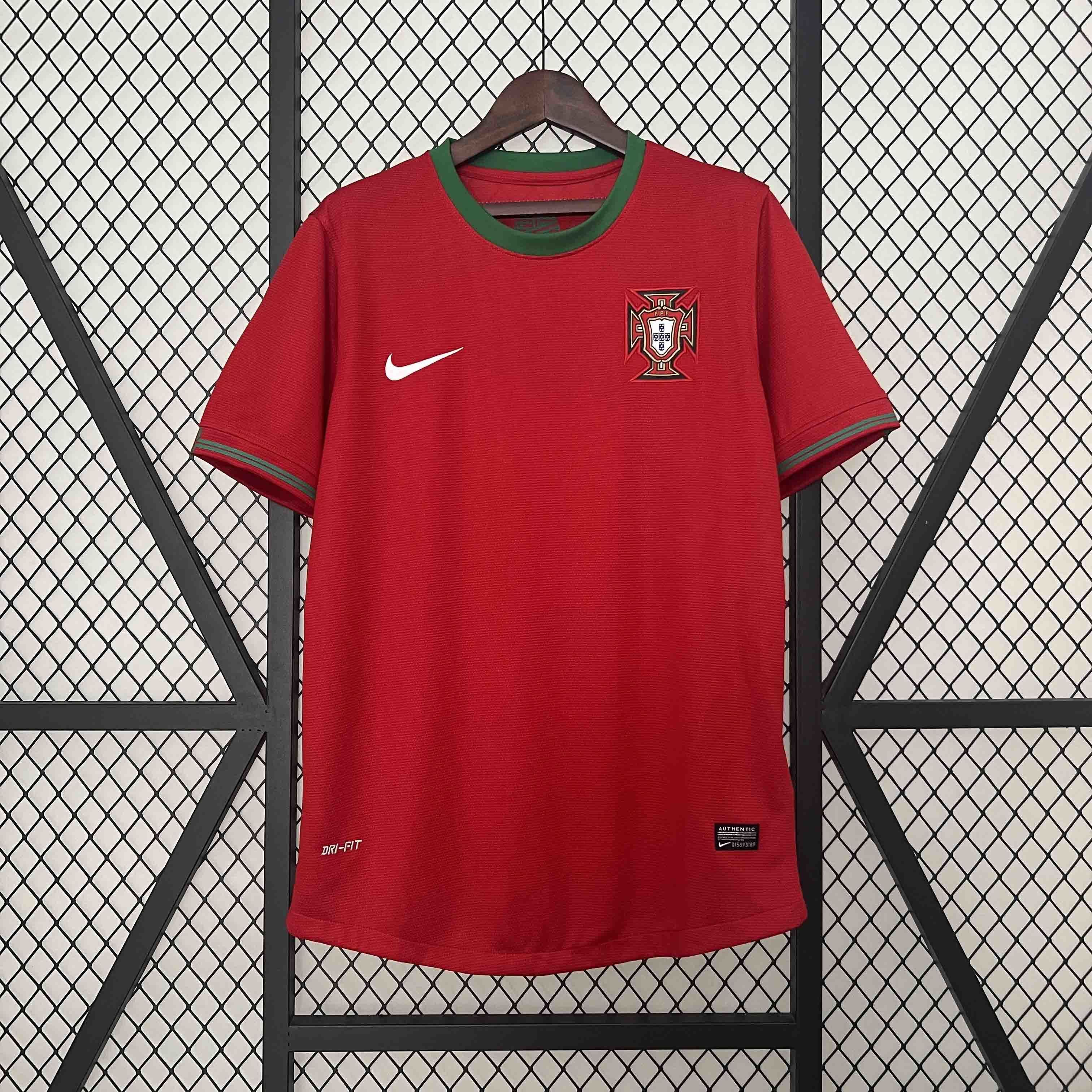 2012 Portugal Home Retro Kit Vintage Shirt Football AAAAJersey Supplier